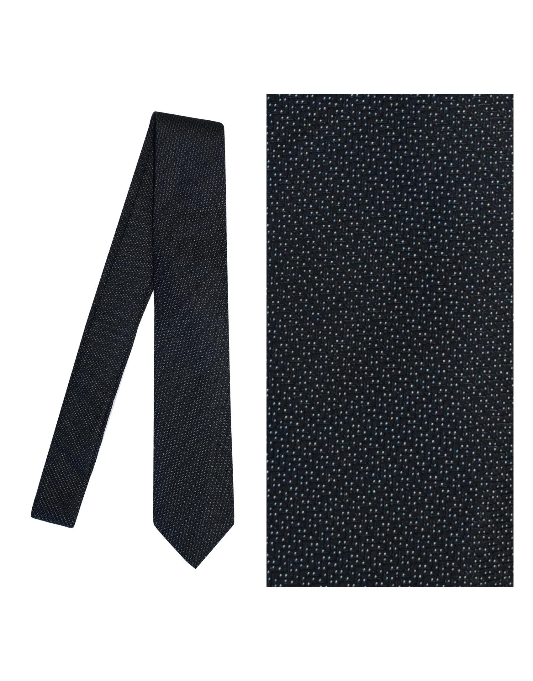 Black tie