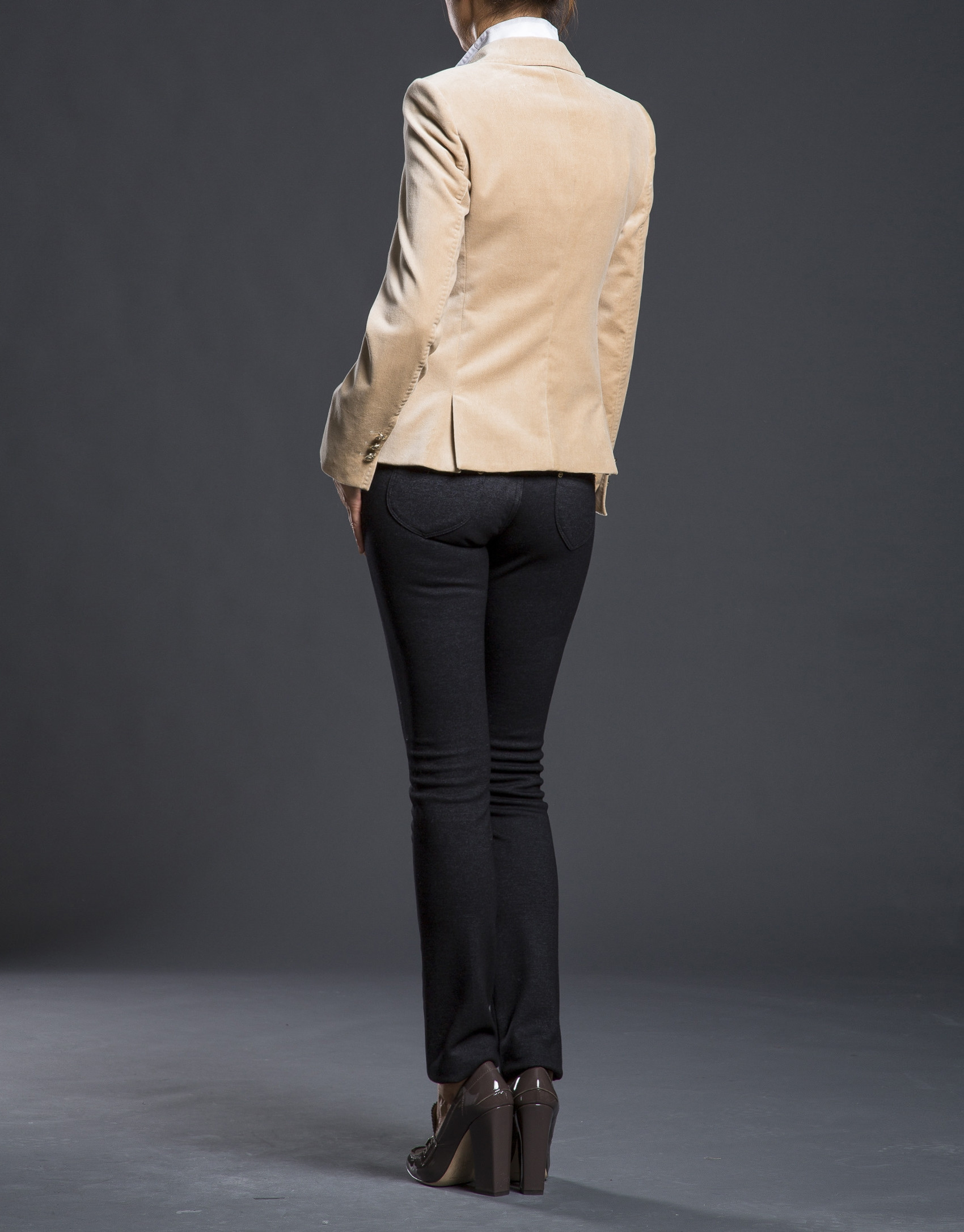 Camel velvet blazer with pockets