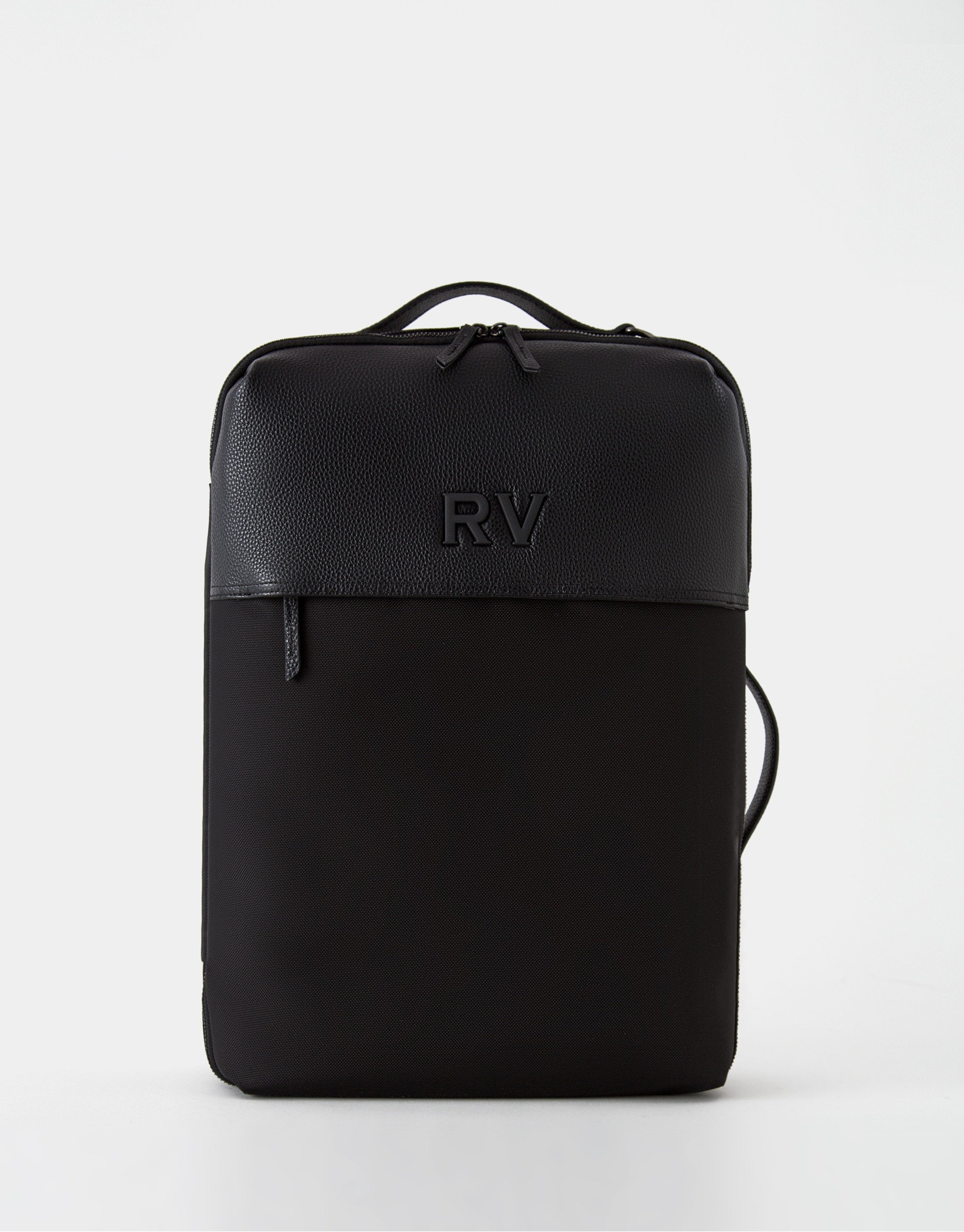 Black Charlie Travel Bag Backpack - Gift Guide | Roberto Verino