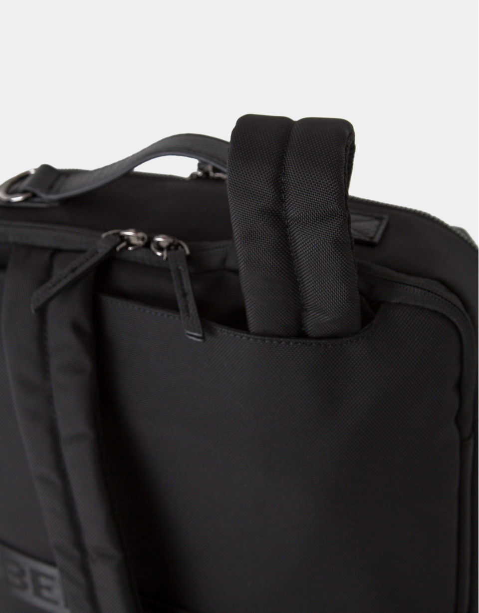 Black Charlie Travel Bag Backpack - Gift Guide | Roberto Verino