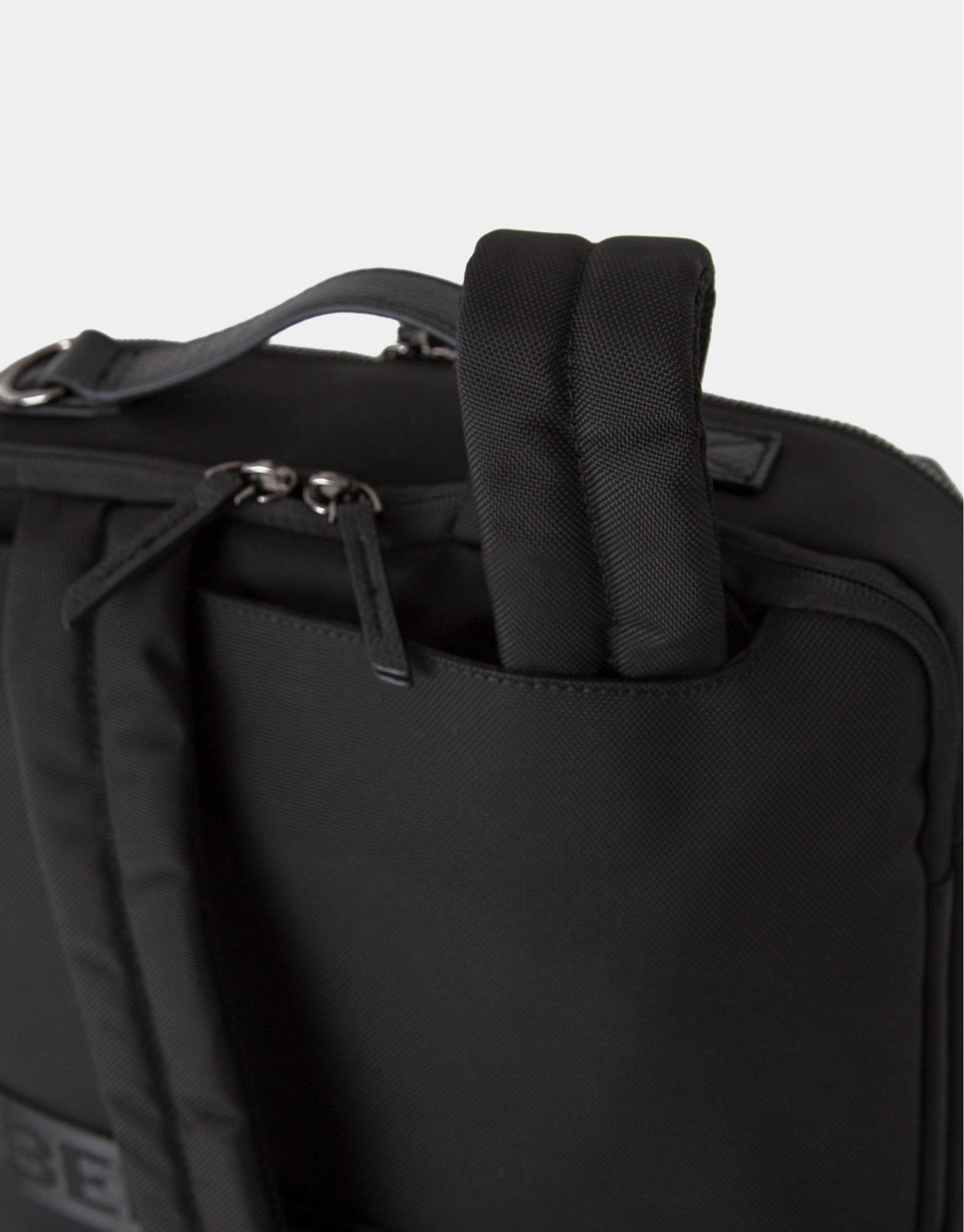 Black Charlie Travel Bag Backpack - Gift Guide | Roberto Verino