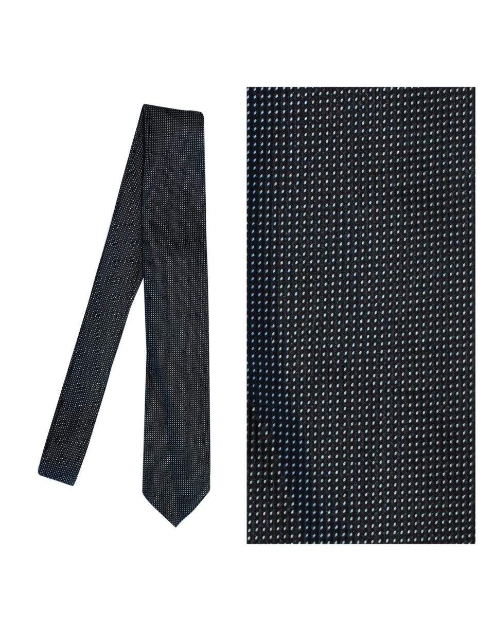 Black tie 