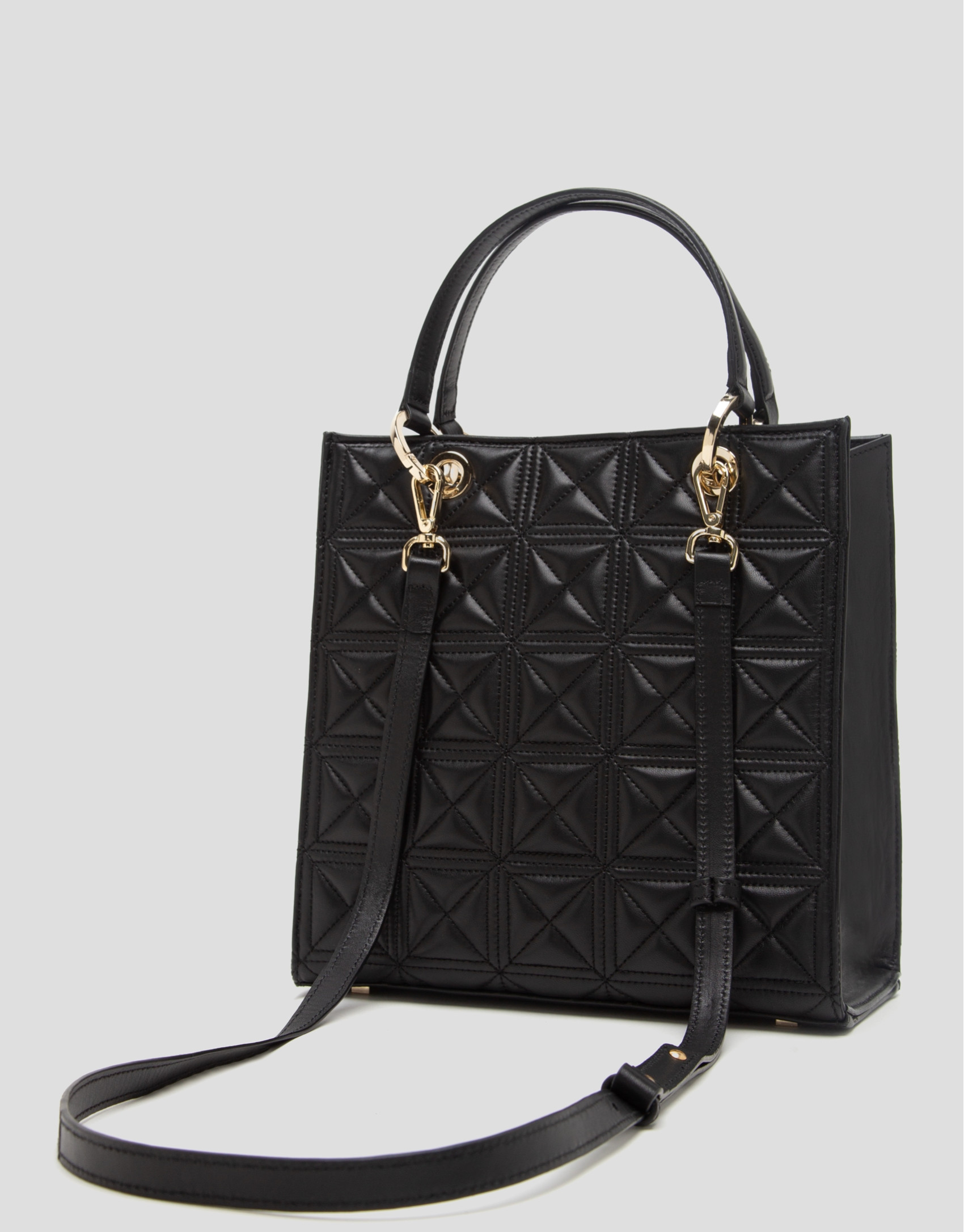 Maxi Linda Black Quilted Leather Satchel Bag | Roberto Verino
