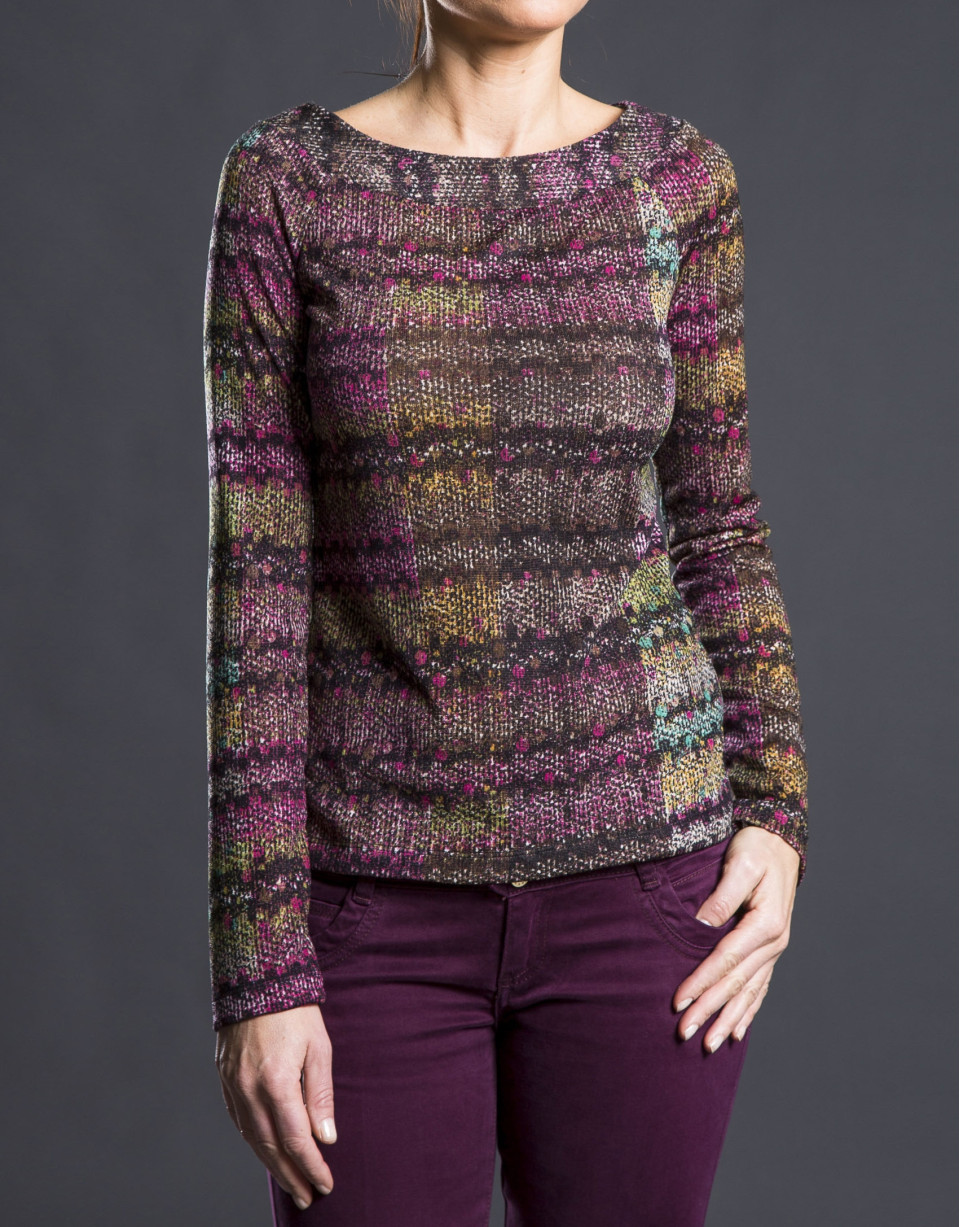 Maroon fantasy print top