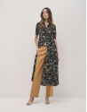 Vestido camisero midi negro estampado flores ... | Roberto Verino