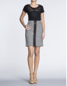B/W geometric print straight skirt with front slit