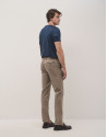 Mink dyed chino trousers - Man - AW2024 | Roberto Verino