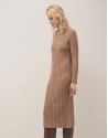 Camel rib knited midi dres with cable pattern | Roberto Verino