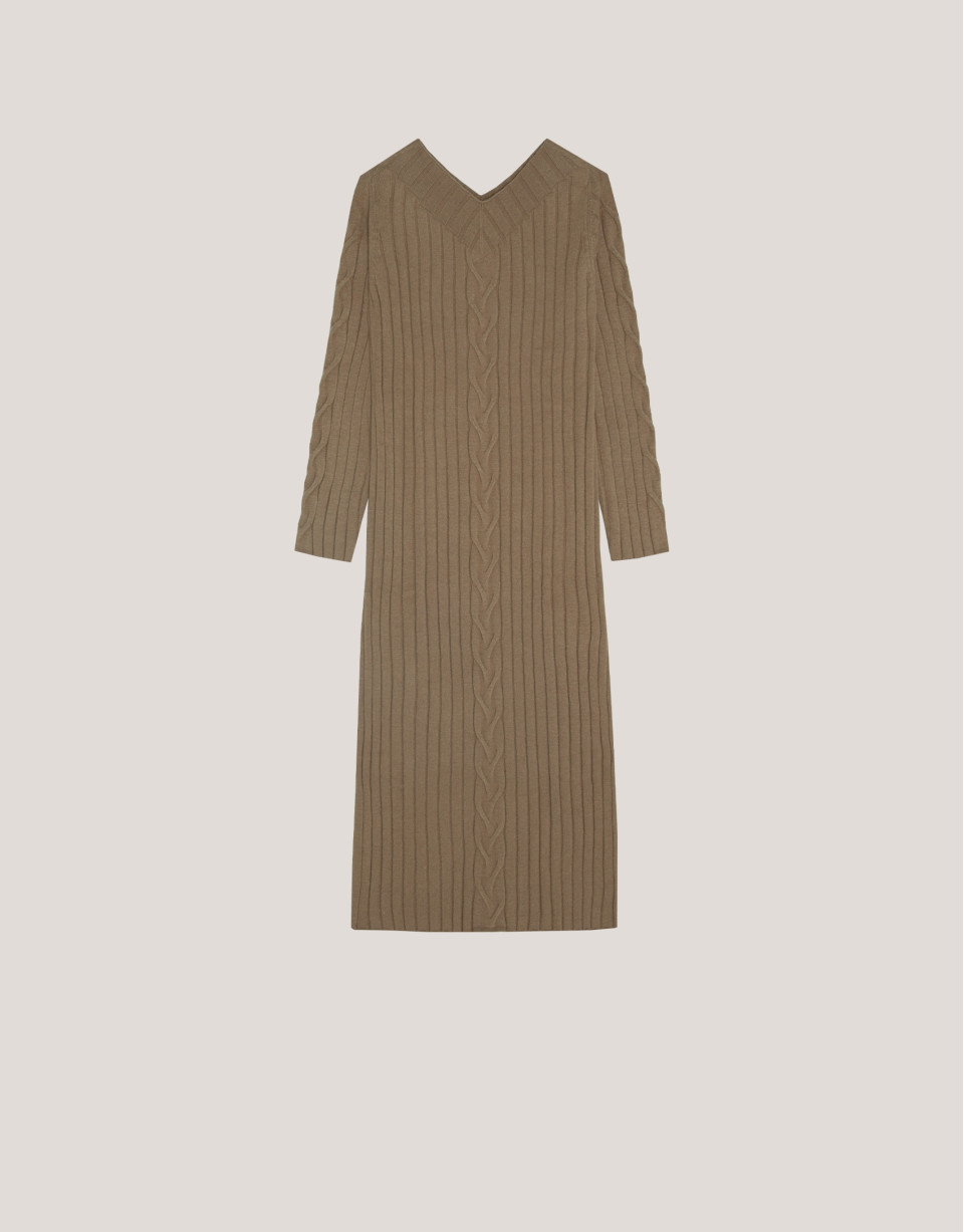 Camel rib knited midi dres with cable pattern | Roberto Verino