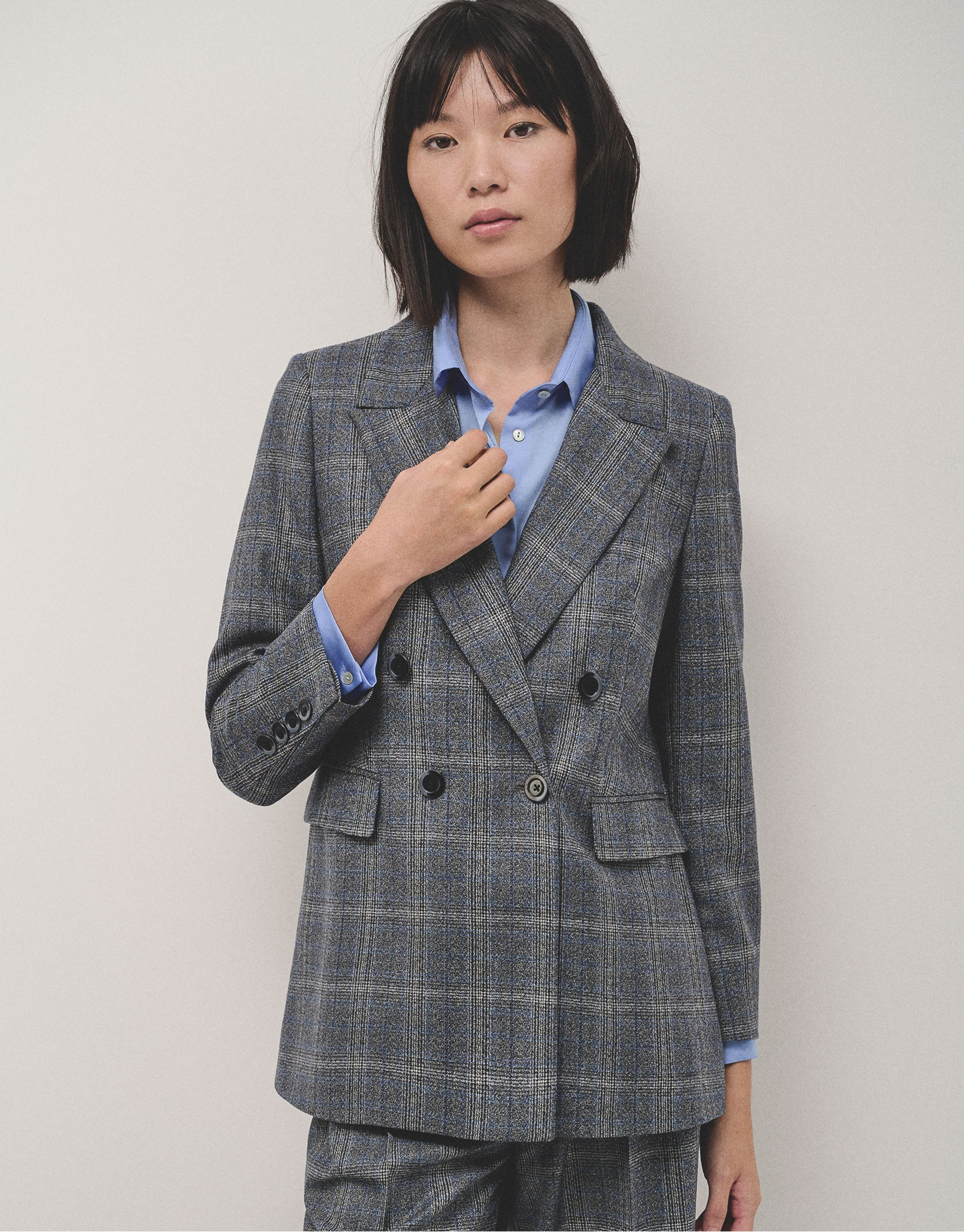 Blazer cruzada lana cuadro gales gris y azul | Roberto Verino