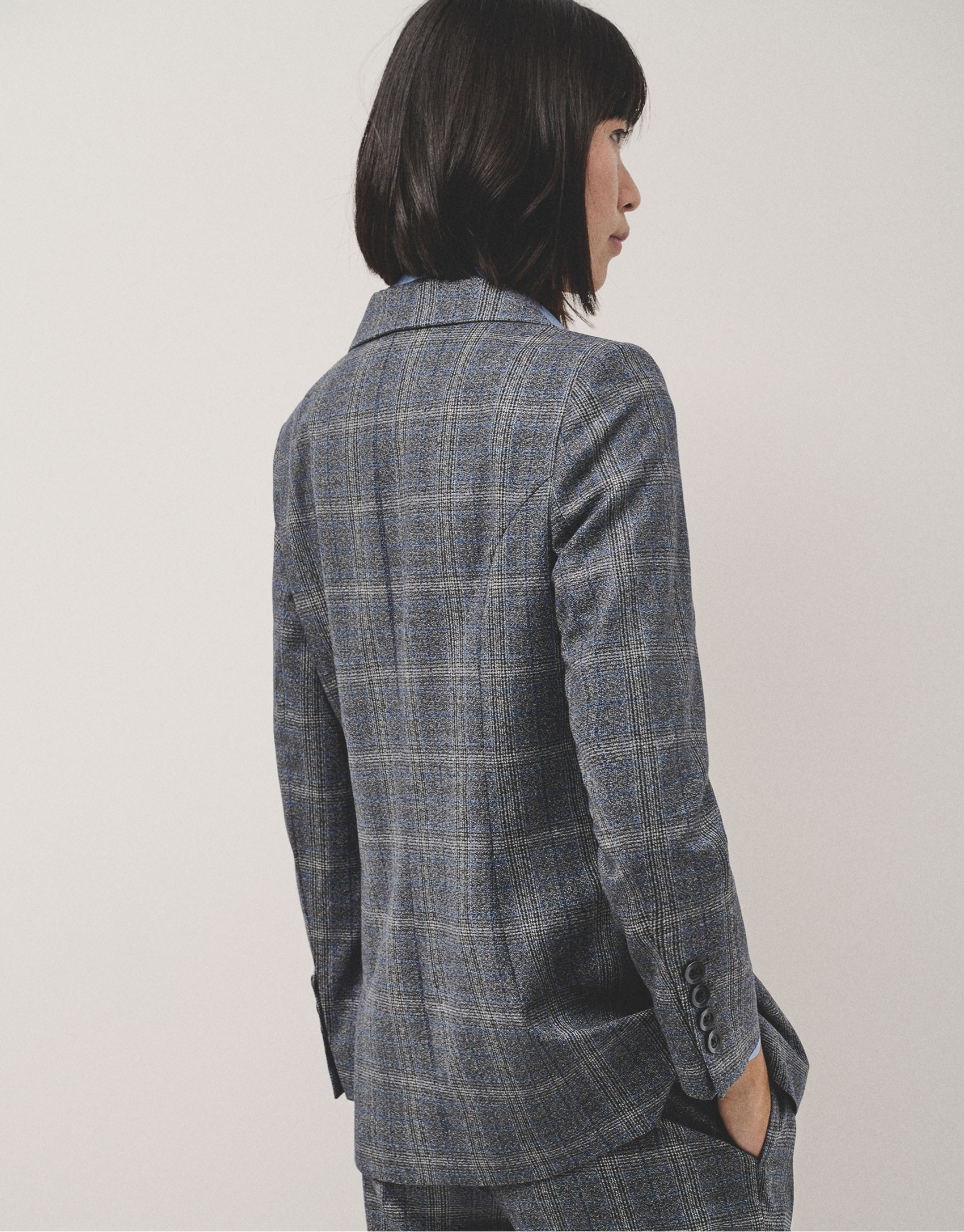 Blazer cruzada lana cuadro gales gris y azul | Roberto Verino