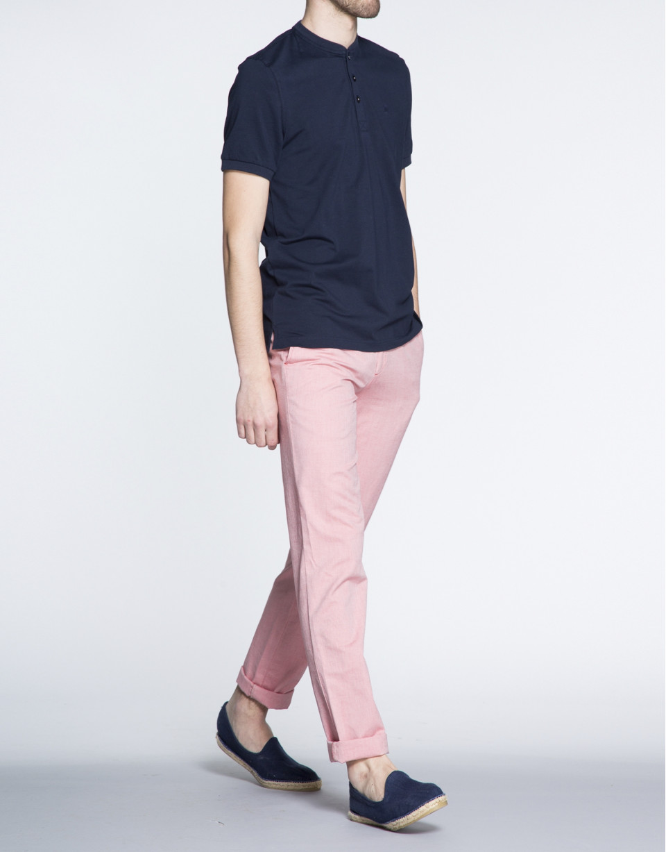 Plain navy blue V-neck top 