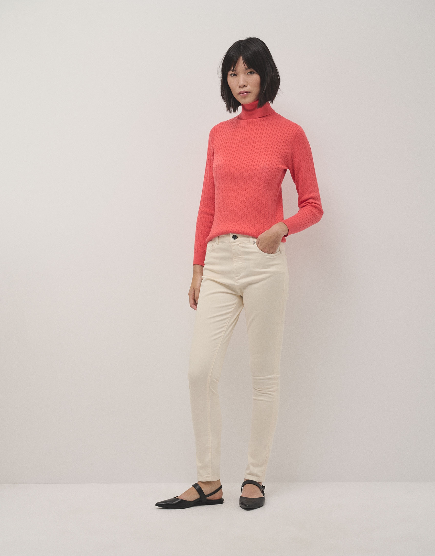 Orange braided knitted jumper - Woman - AW2024 | Roberto Verino