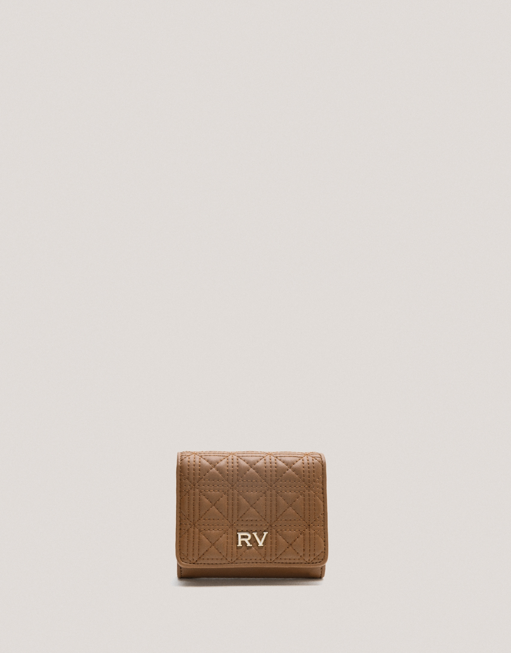 Camel medium size Linda quilted leather wallet | Roberto Verino