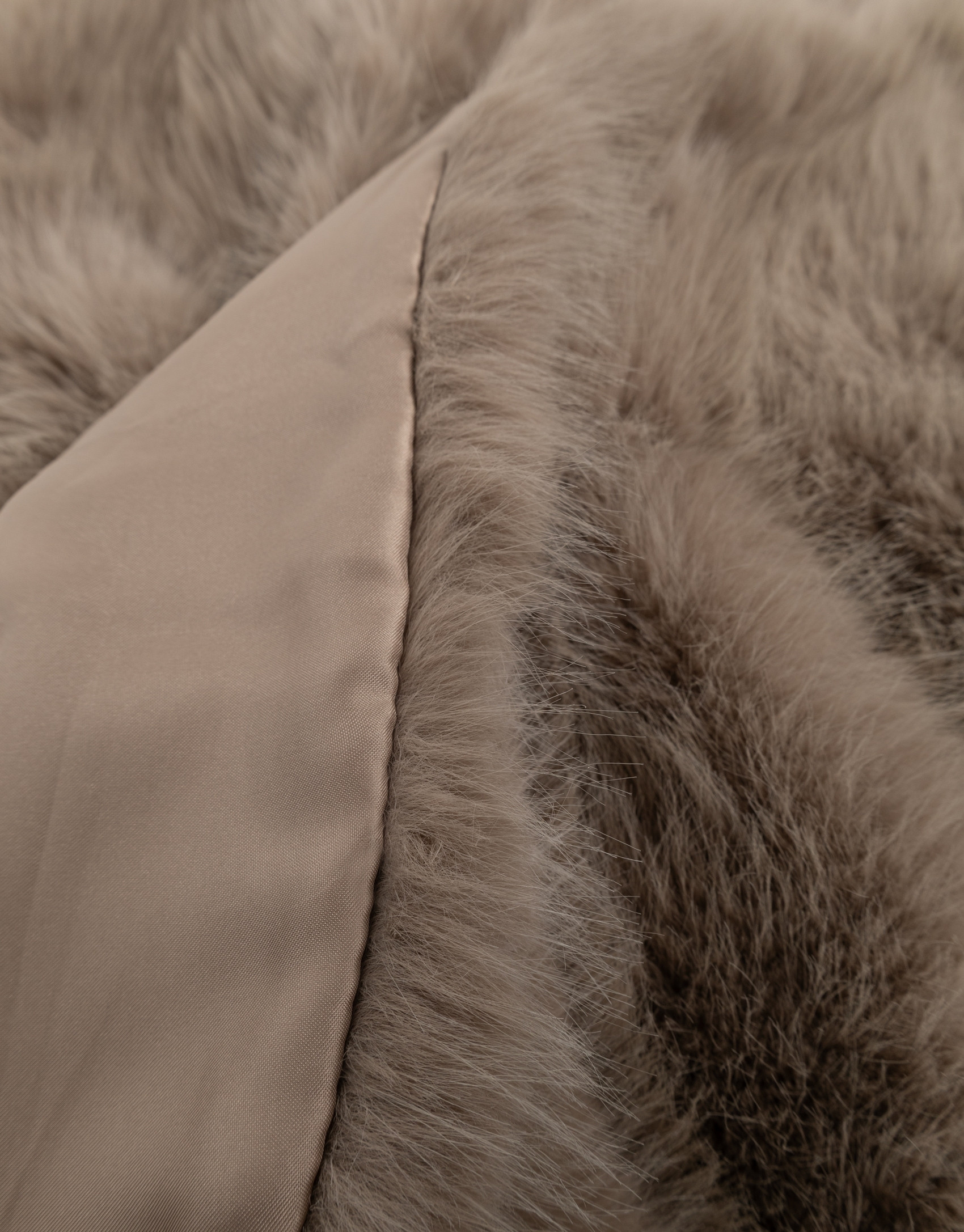 Mink fur effect crossover stole - Woman | Roberto Verino