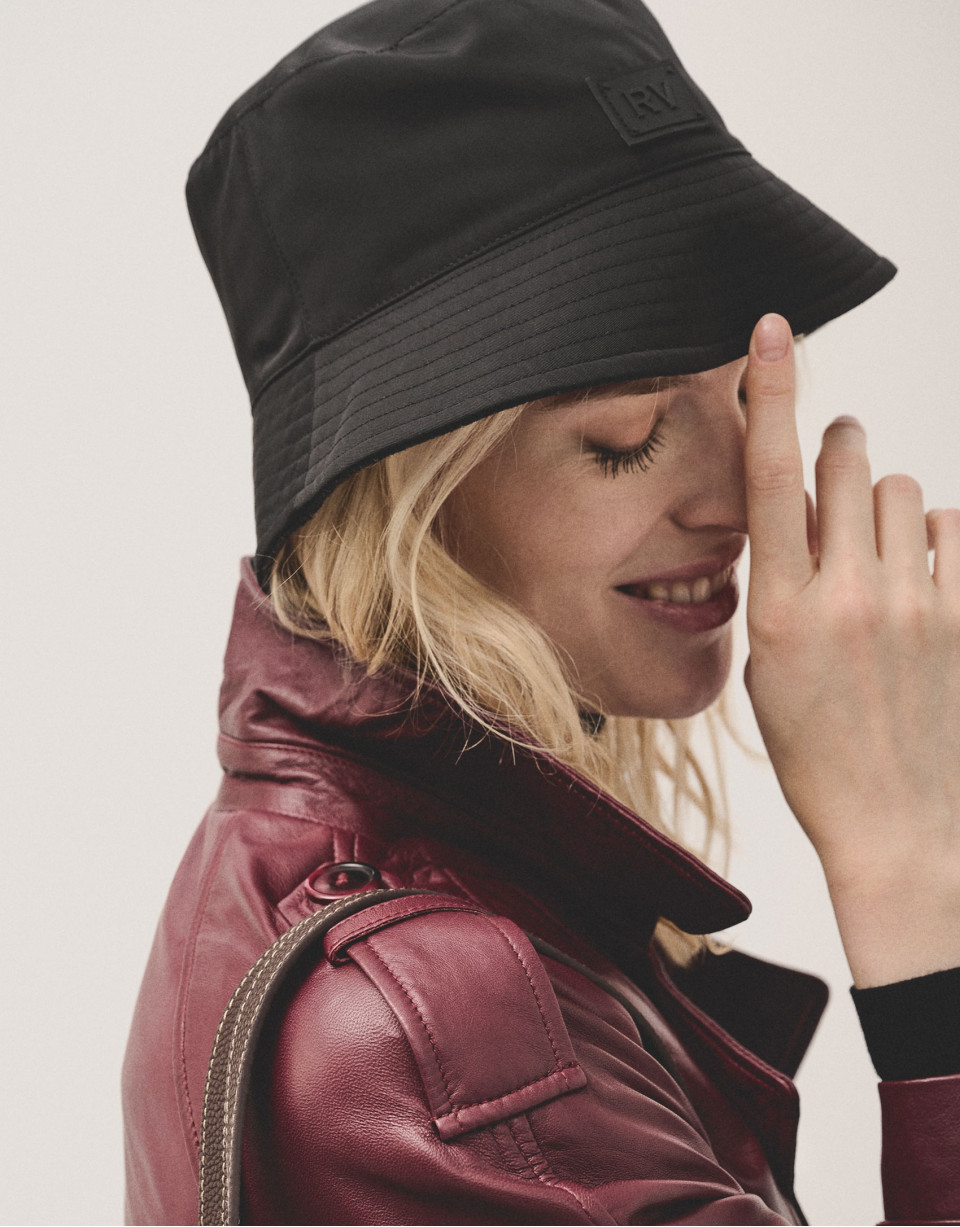 Reversible grey and navy bucket hat - Woman | Roberto Verino
