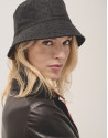 Gorro bucket reversible gris y marino - Mujer | Roberto Verino