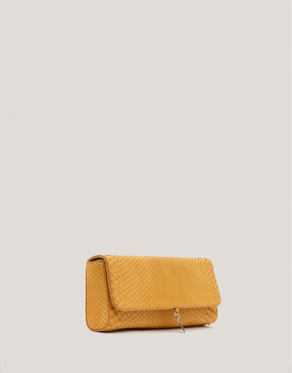 Bolso Clutch Ariana piel serpiente mostaza | Roberto Verino