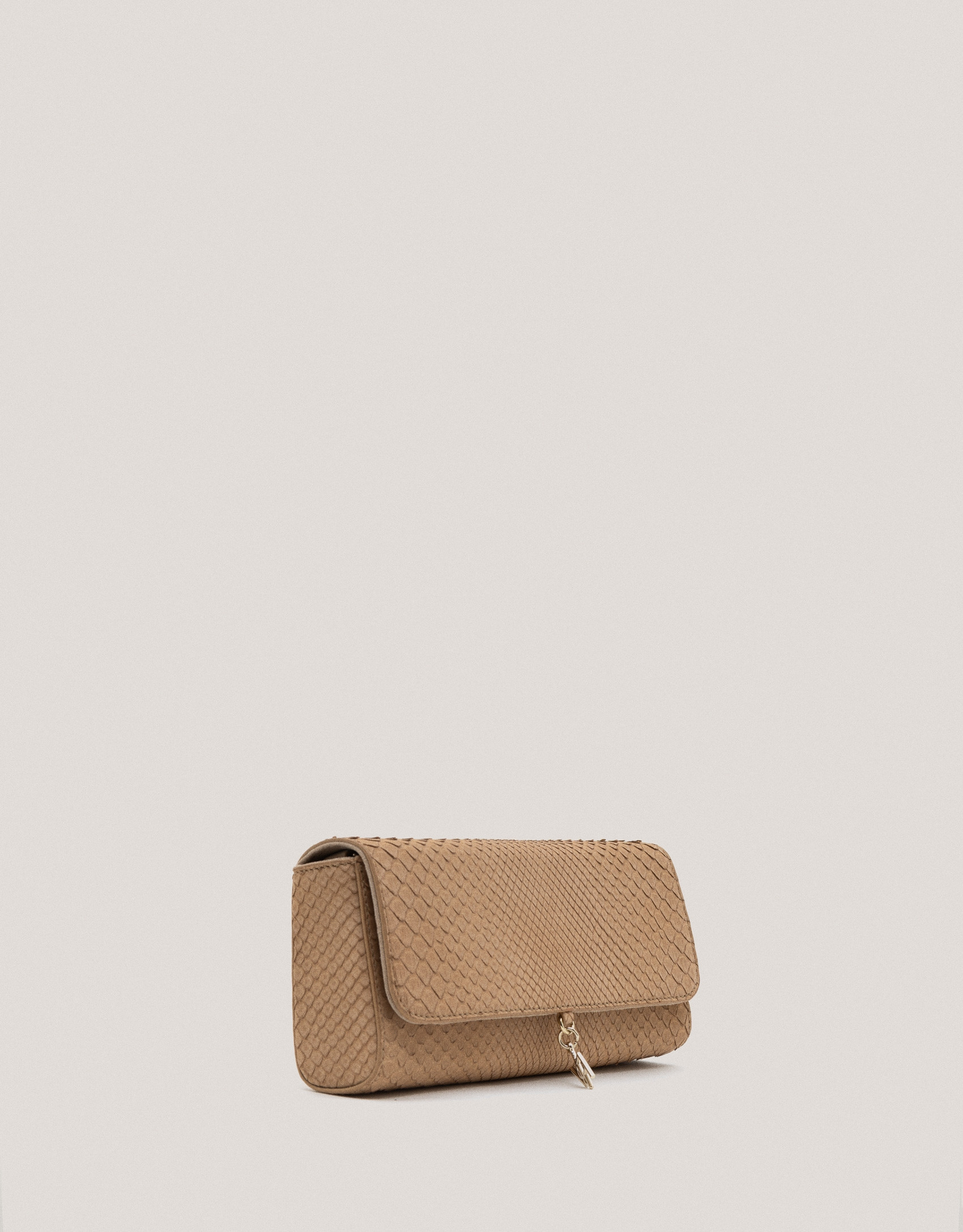 Bolso Clutch Ariana piel serpiente beige - Sale | Roberto Verino