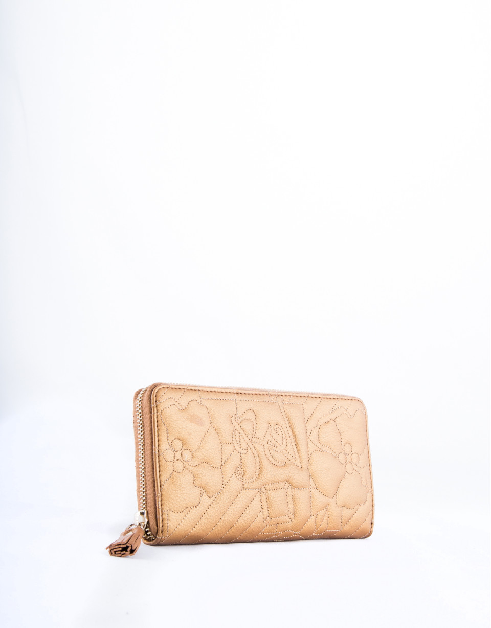 Bronze leather VIP briefcase with embroidered logo.