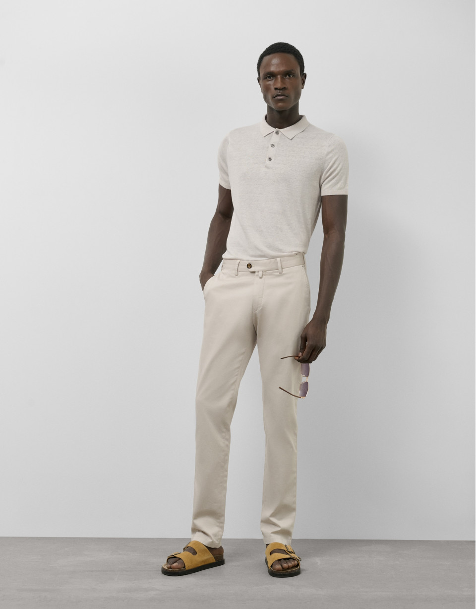 Regular beige dyed cotton chinos - Man - SS2025 | Roberto Verino