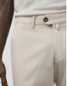 Regular beige dyed cotton chinos - Man - SS2025 | Roberto Verino