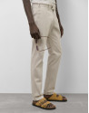 Regular beige dyed cotton chinos - Man - SS2025 | Roberto Verino
