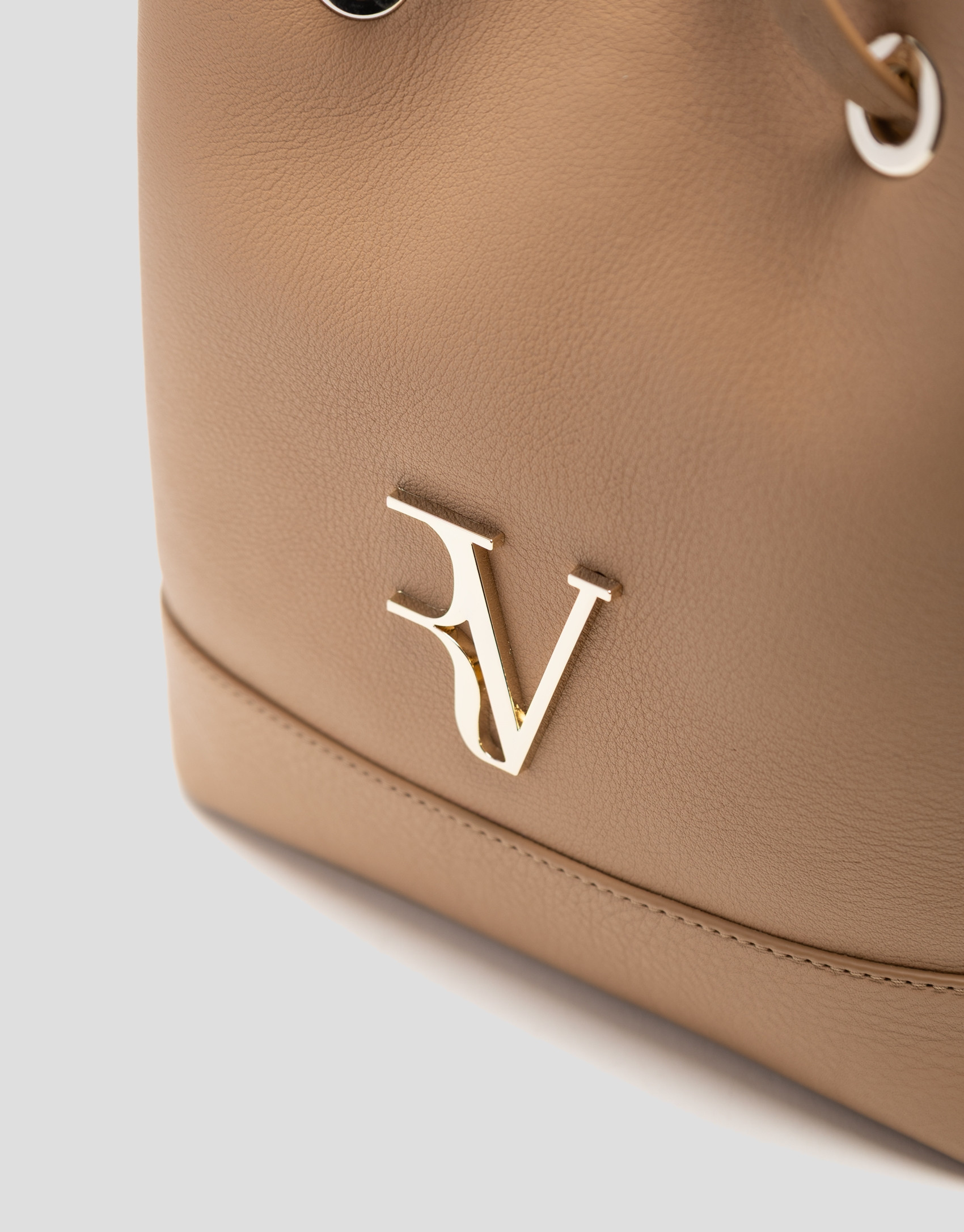 Bolso de mano Valentina Bucket piel cámel | Roberto Verino