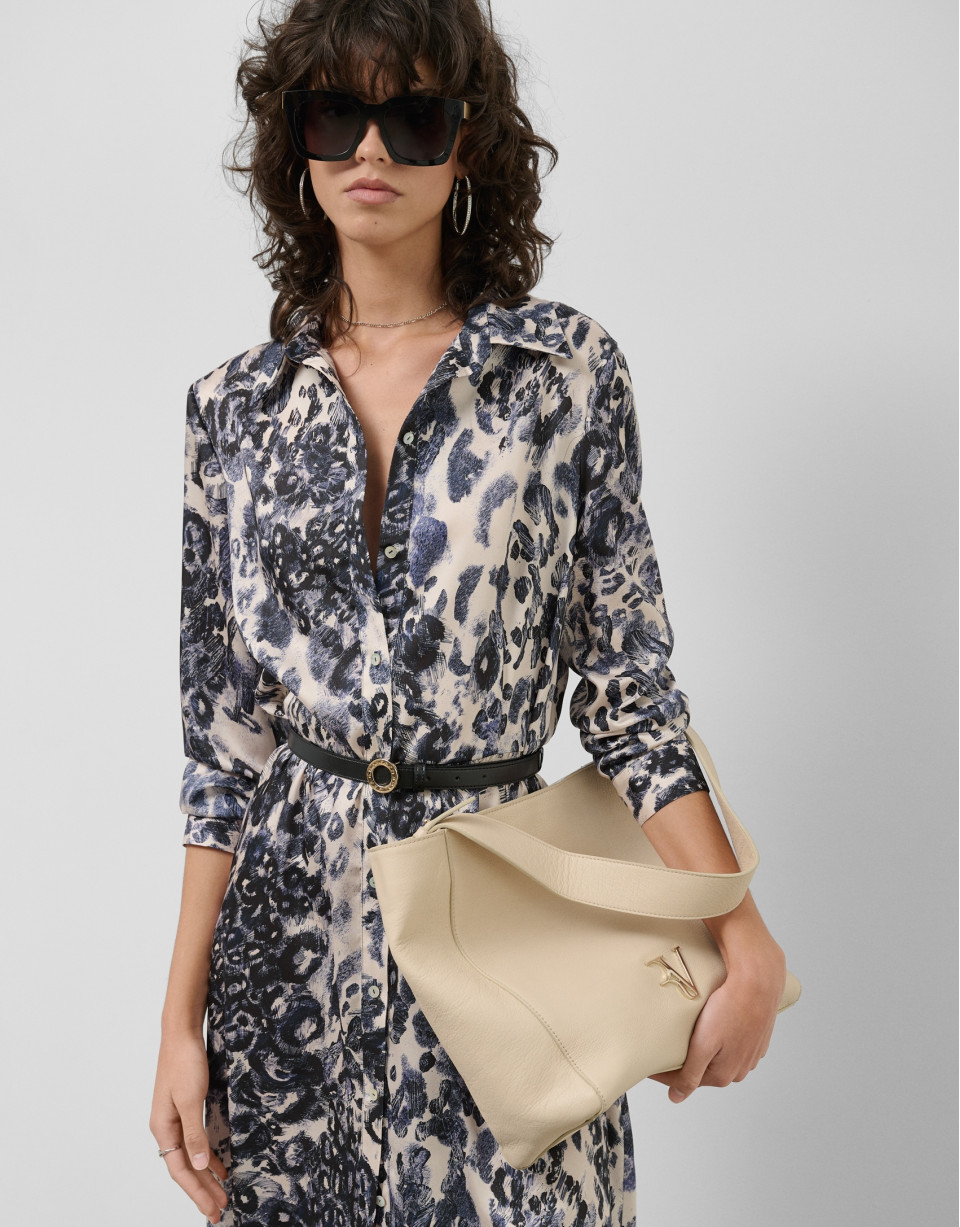Valentina Hobo shoulder bag in ecru leather | Roberto Verino