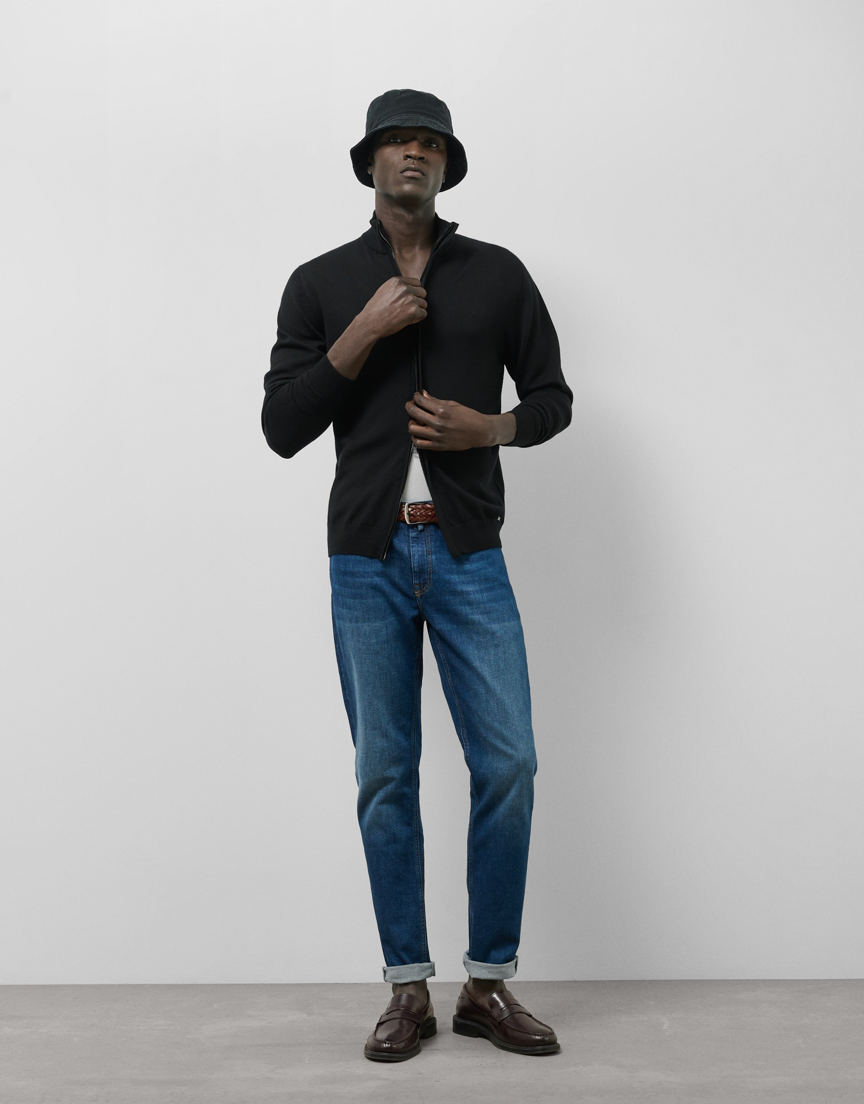 Plain black zipped jacket - Man - SS2025 | Roberto Verino
