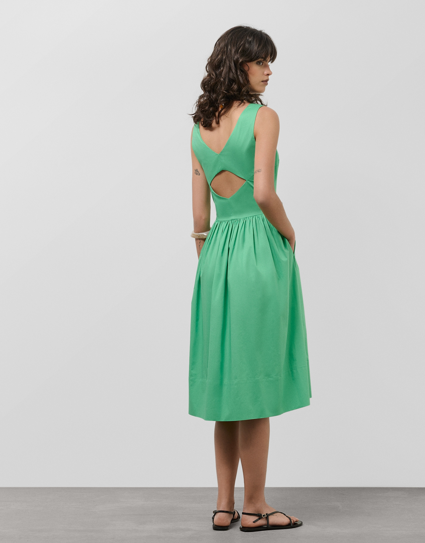 Vestido midi de sisas en algodón verde - Mujer | Roberto Verino