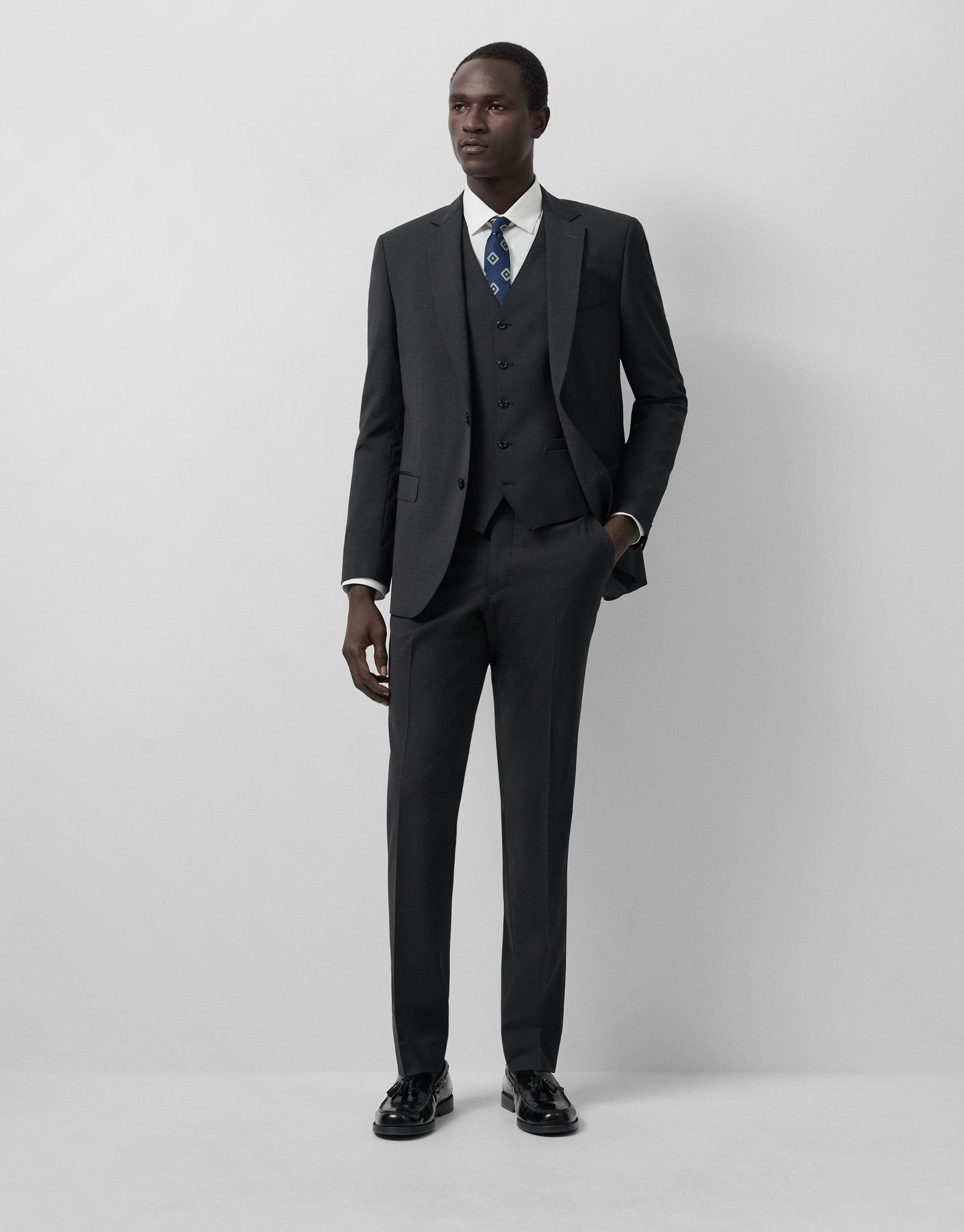 Traje half canvas slim fit liso gris oscuro | Roberto Verino