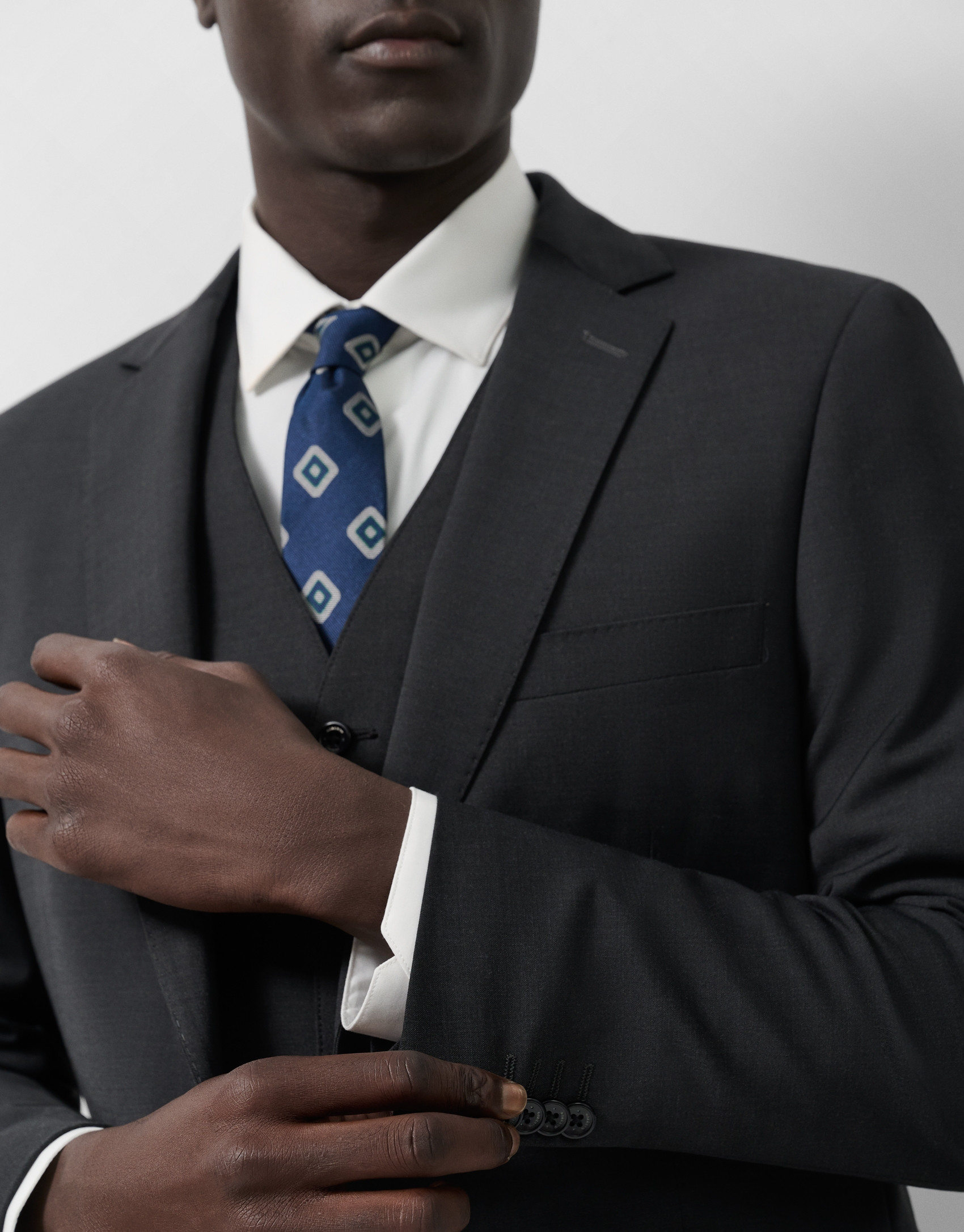 Dark grey fake plain slim fit half canvas suit | Roberto Verino