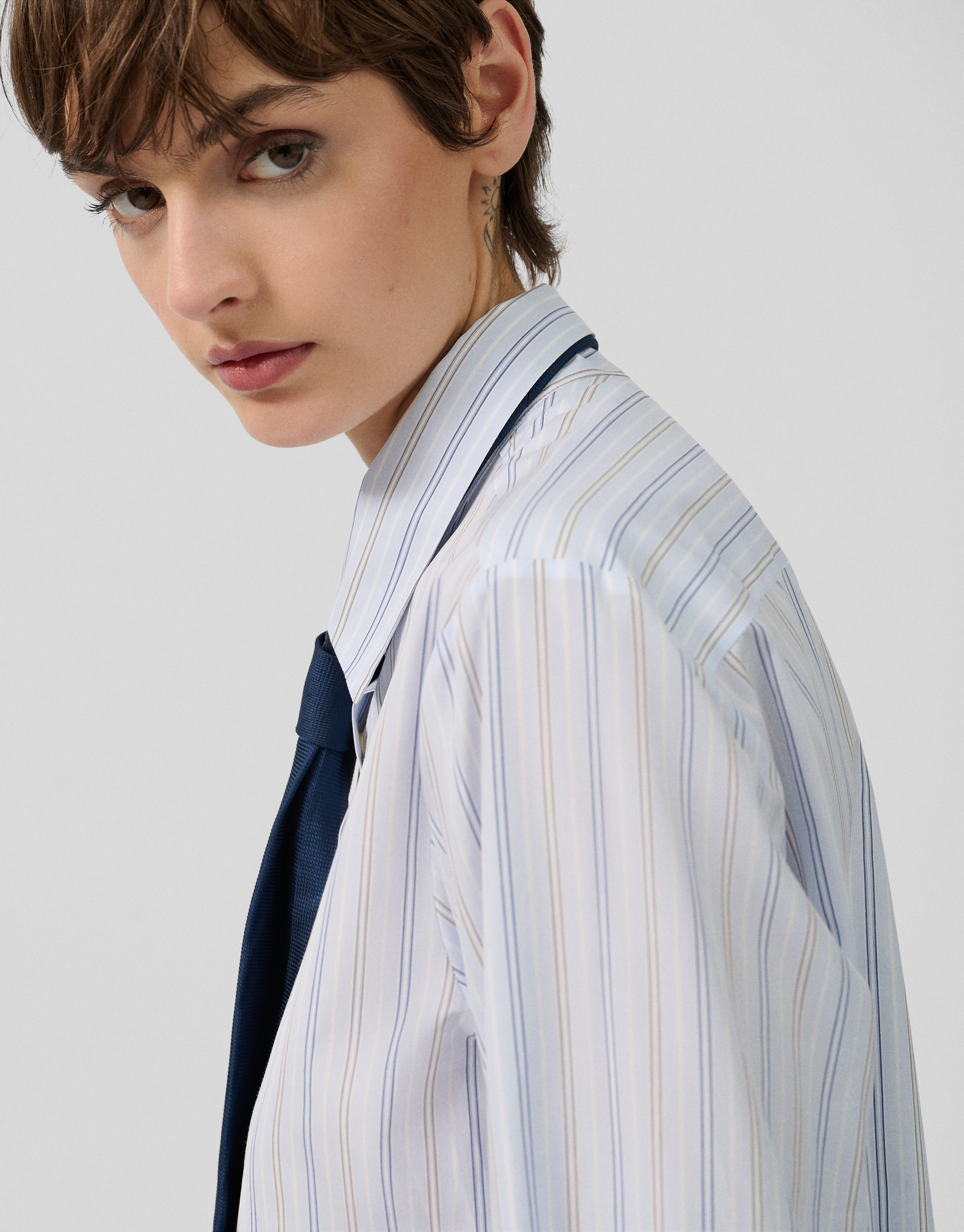 White cotton shirt with blue and gray stripes | Roberto Verino