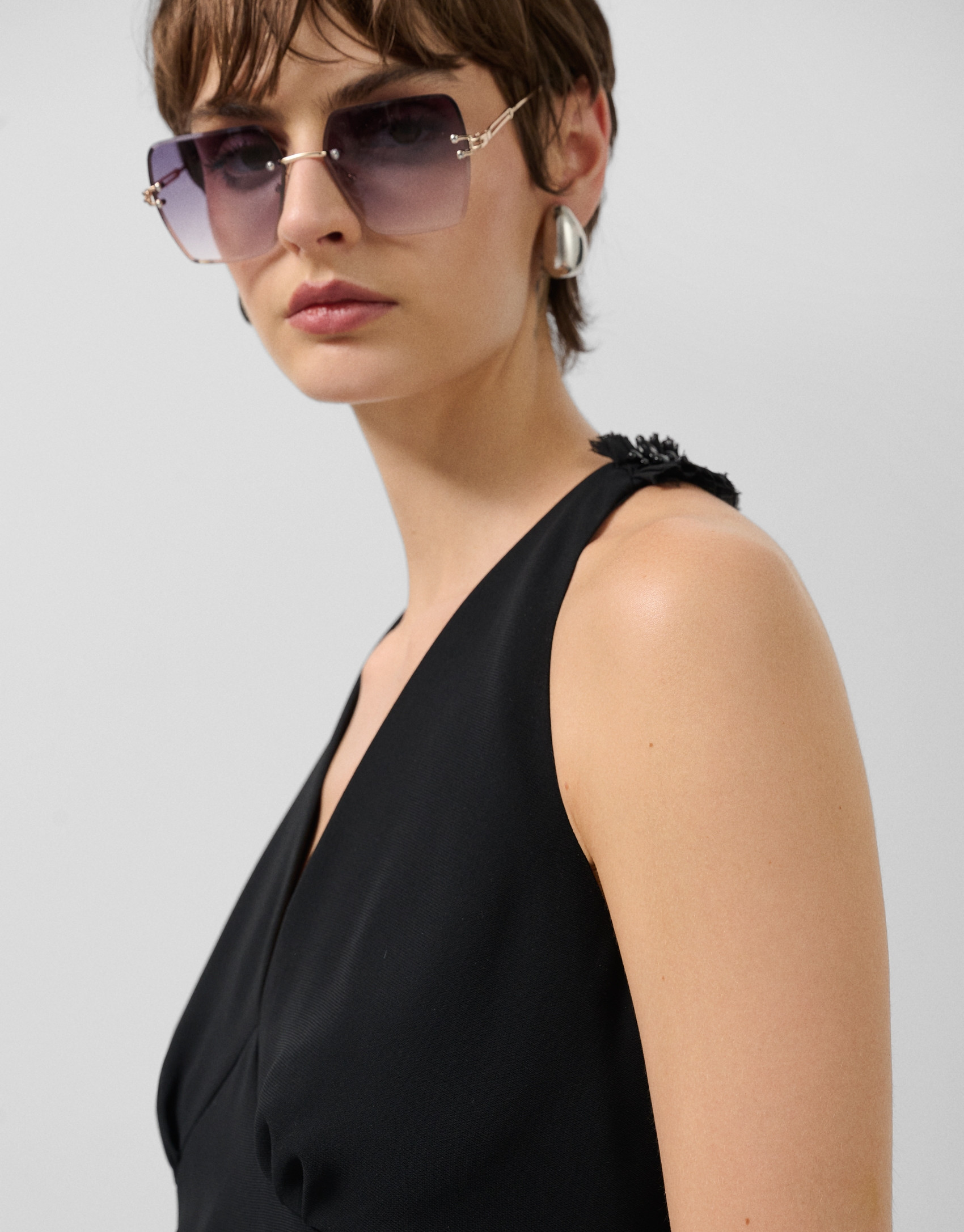 Vestido escote halter crepé negro - Mujer | Roberto Verino