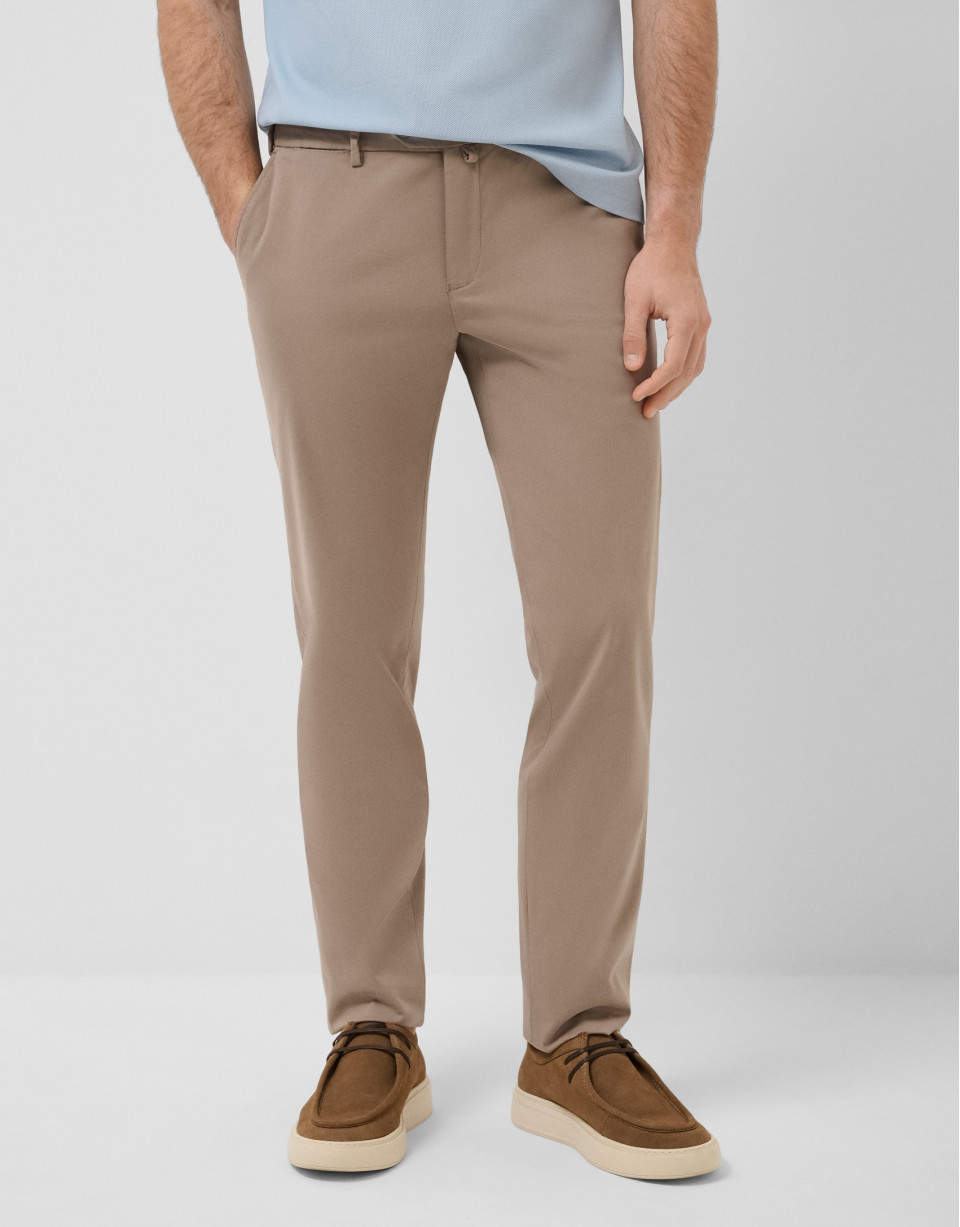 Pantalón chino tintado visón - Gift Guide | Roberto Verino