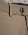 Pantalón chino tintado visón - Gift Guide | Roberto Verino