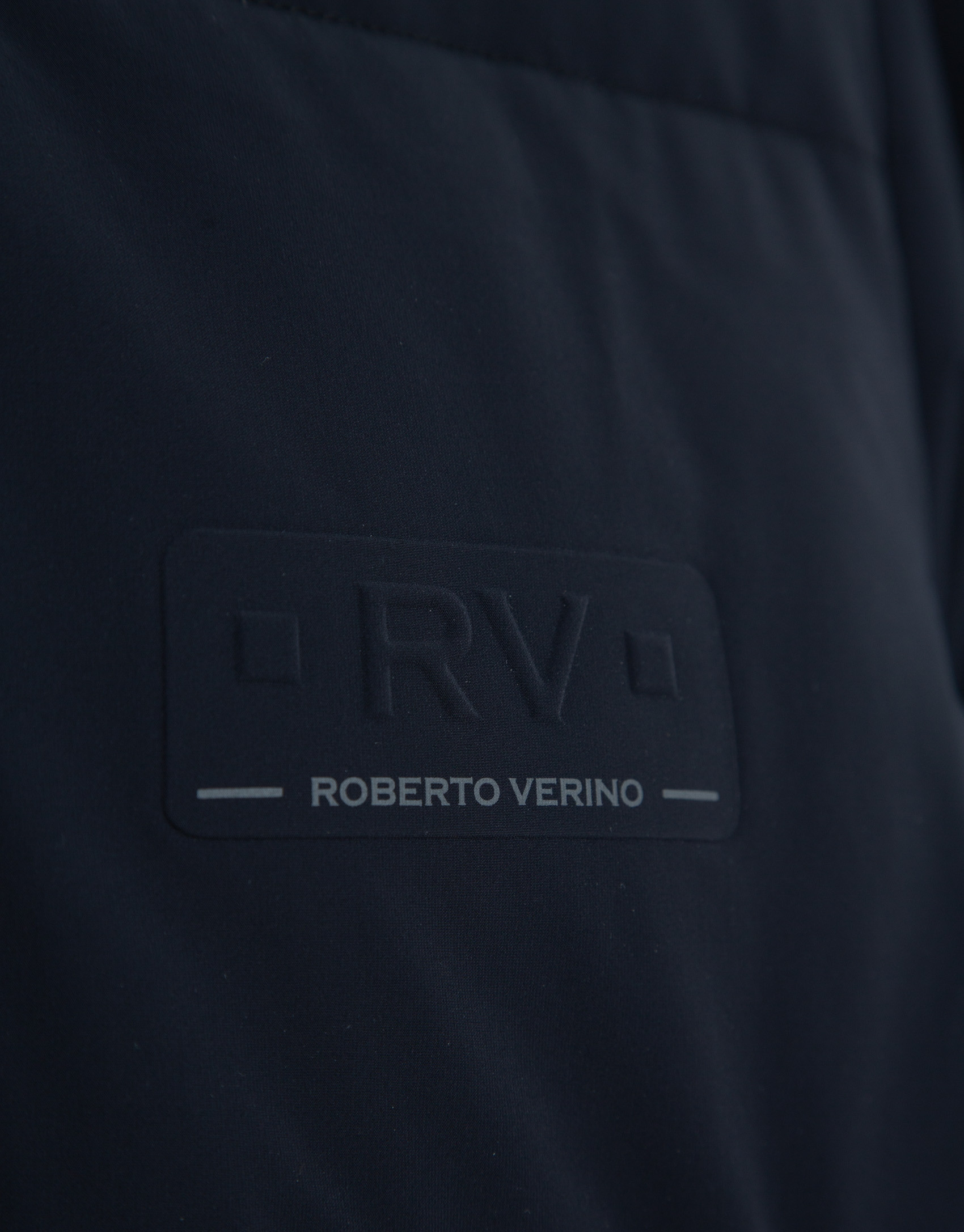 Long navy quilted garment - Man - AW2025 | Roberto Verino