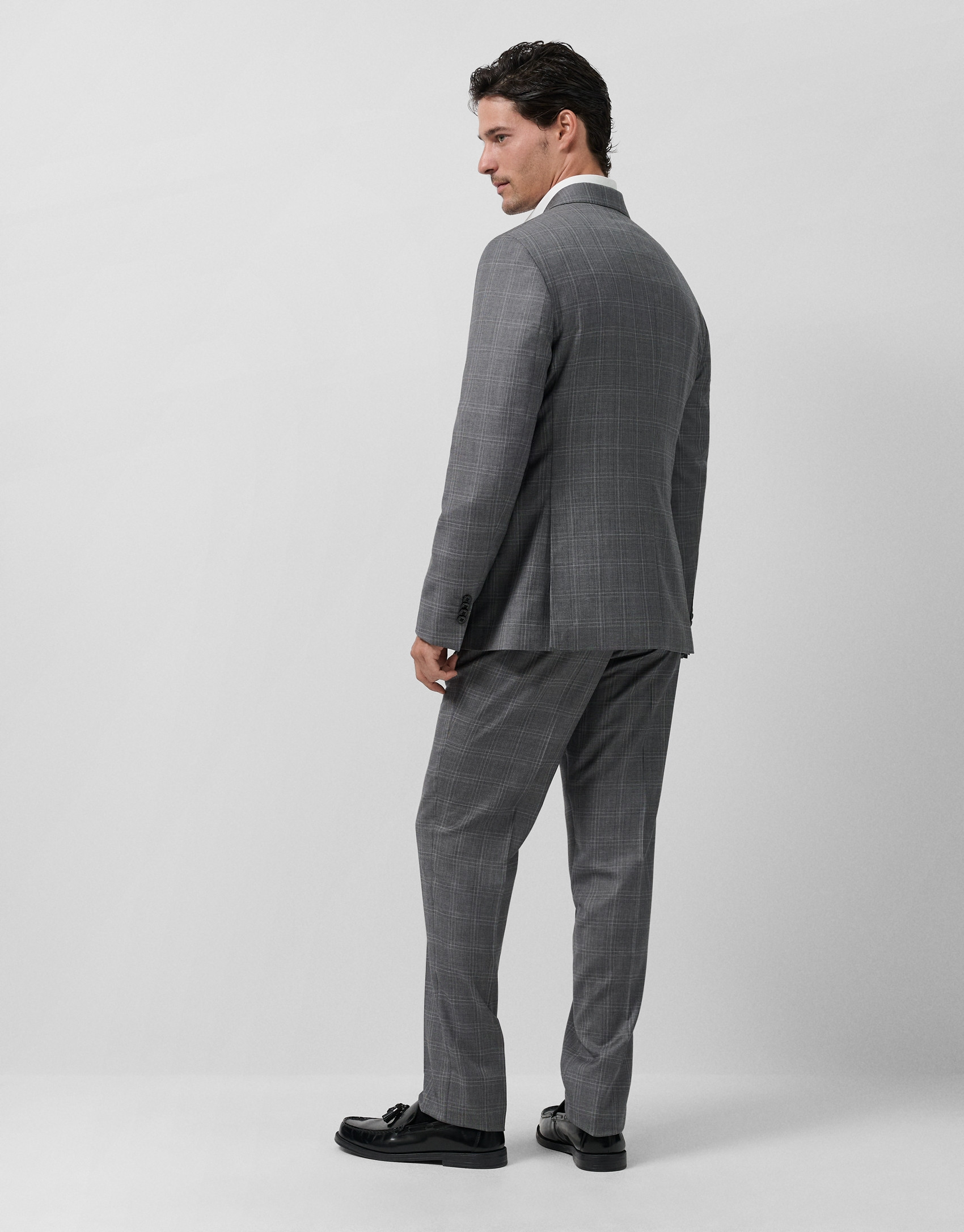 Half canvas virgin wool suit in grey tones | Roberto Verino
