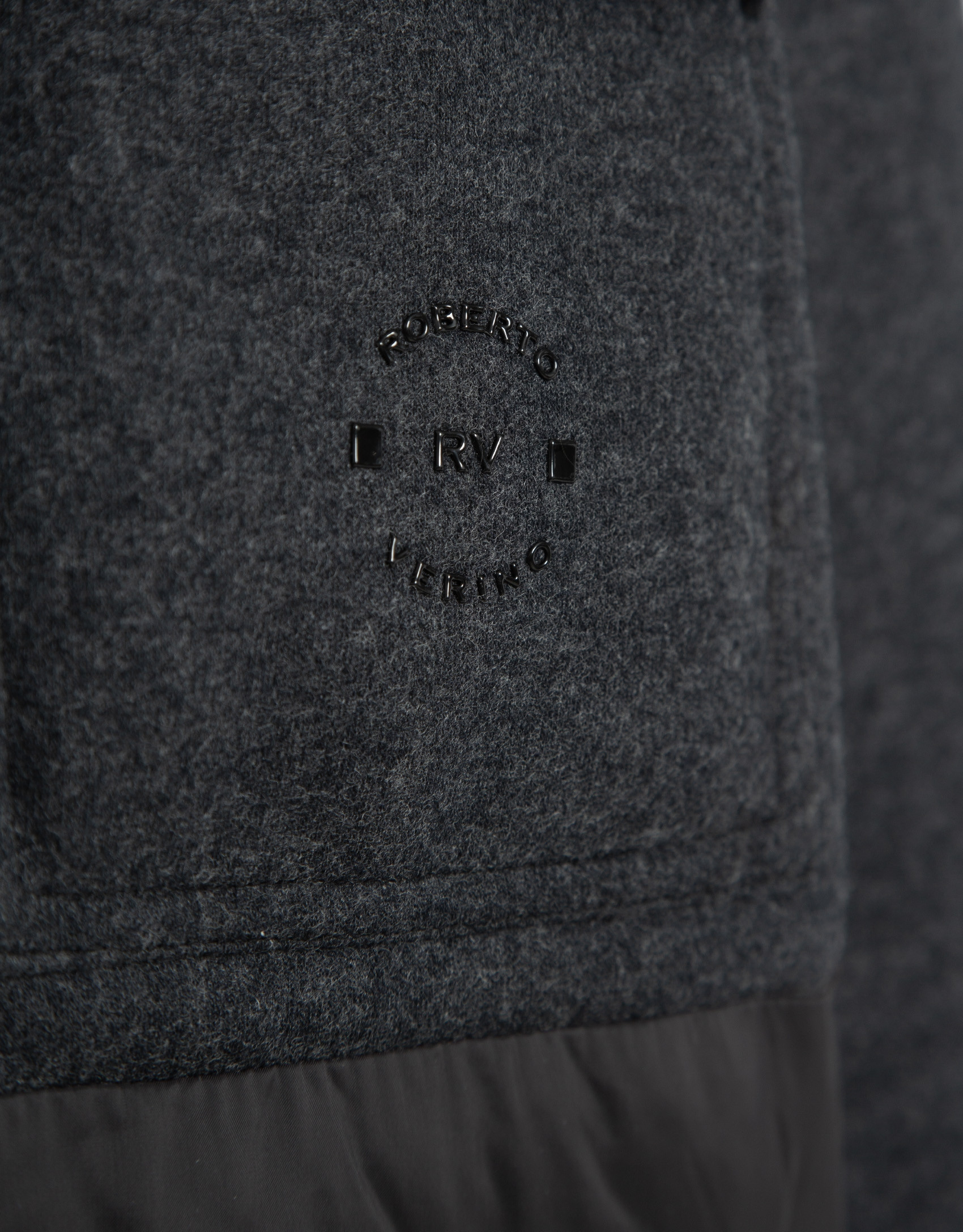 Jacket combined with technical fabric and ... | Roberto Verino