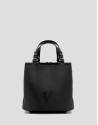 Bolso de mano Hobo Violeta S nailon negro | Roberto Verino