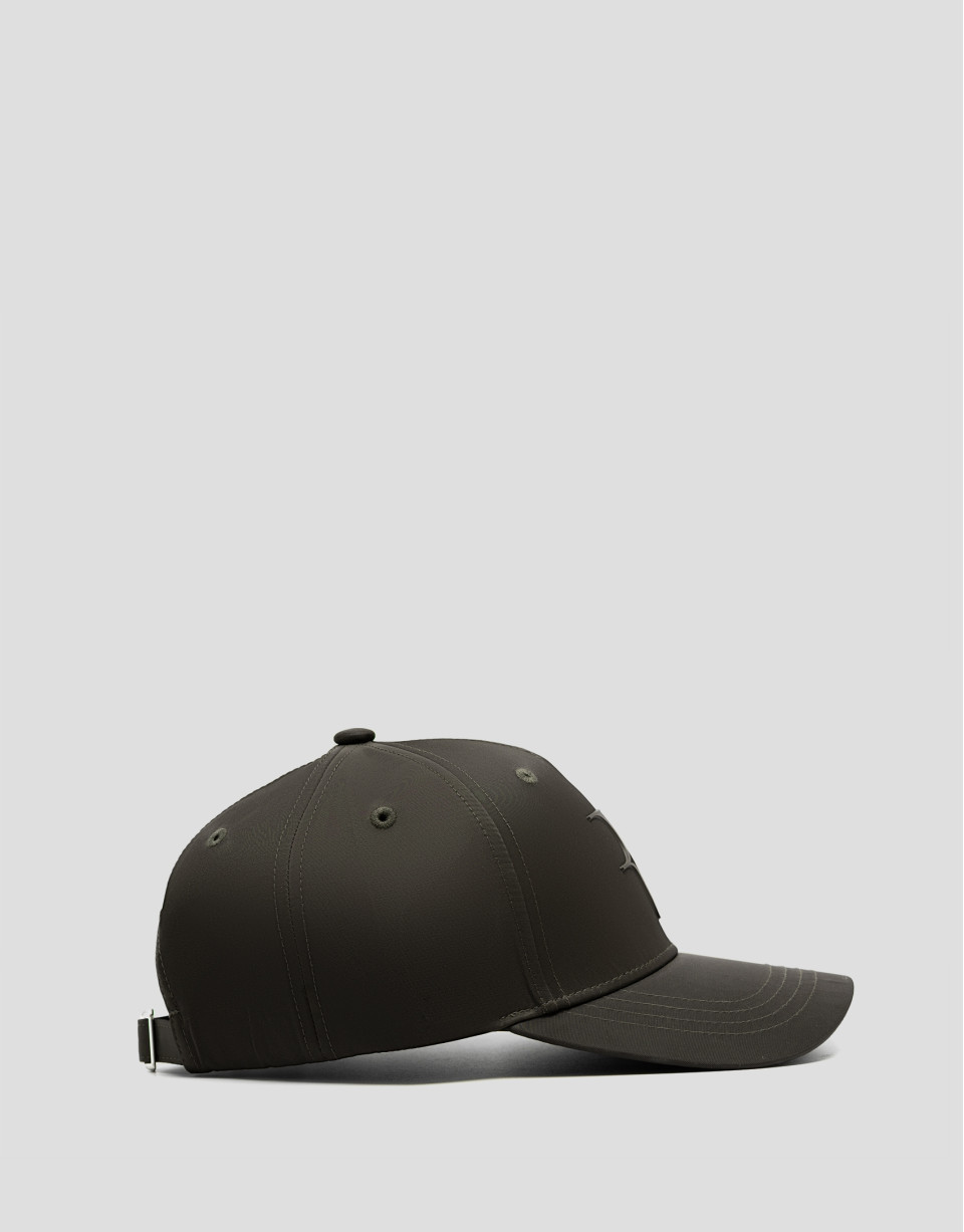Visera nailon verde con logo en relieve | Roberto Verino
