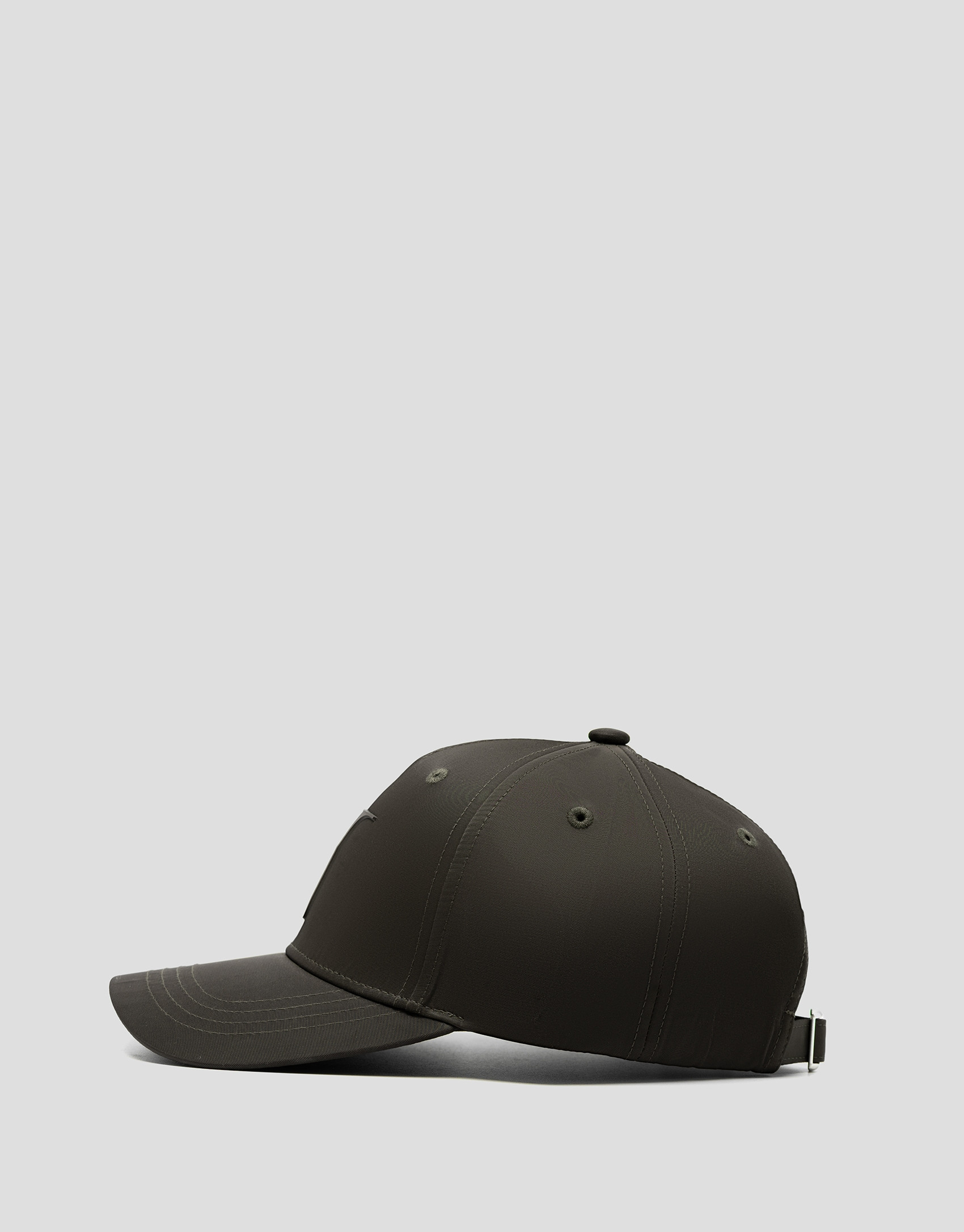 Visera nailon verde con logo en relieve | Roberto Verino
