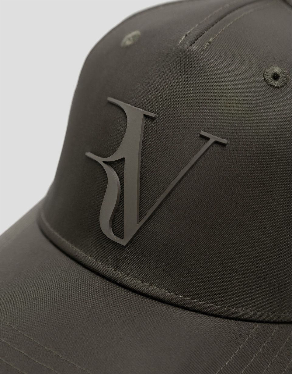 Green nylon visor with embossed logo | Roberto Verino