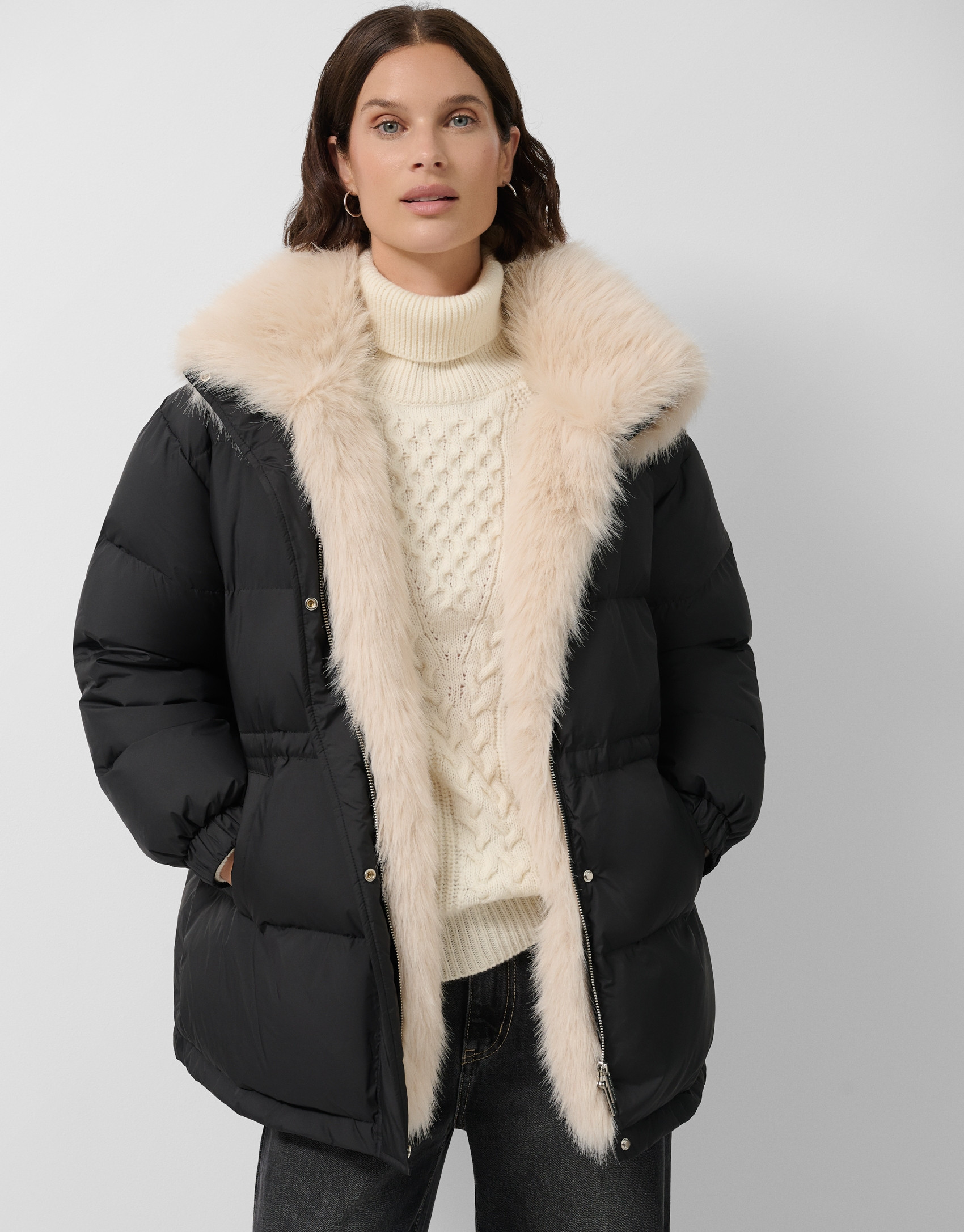 Black down jacket with fur-effect collar | Roberto Verino