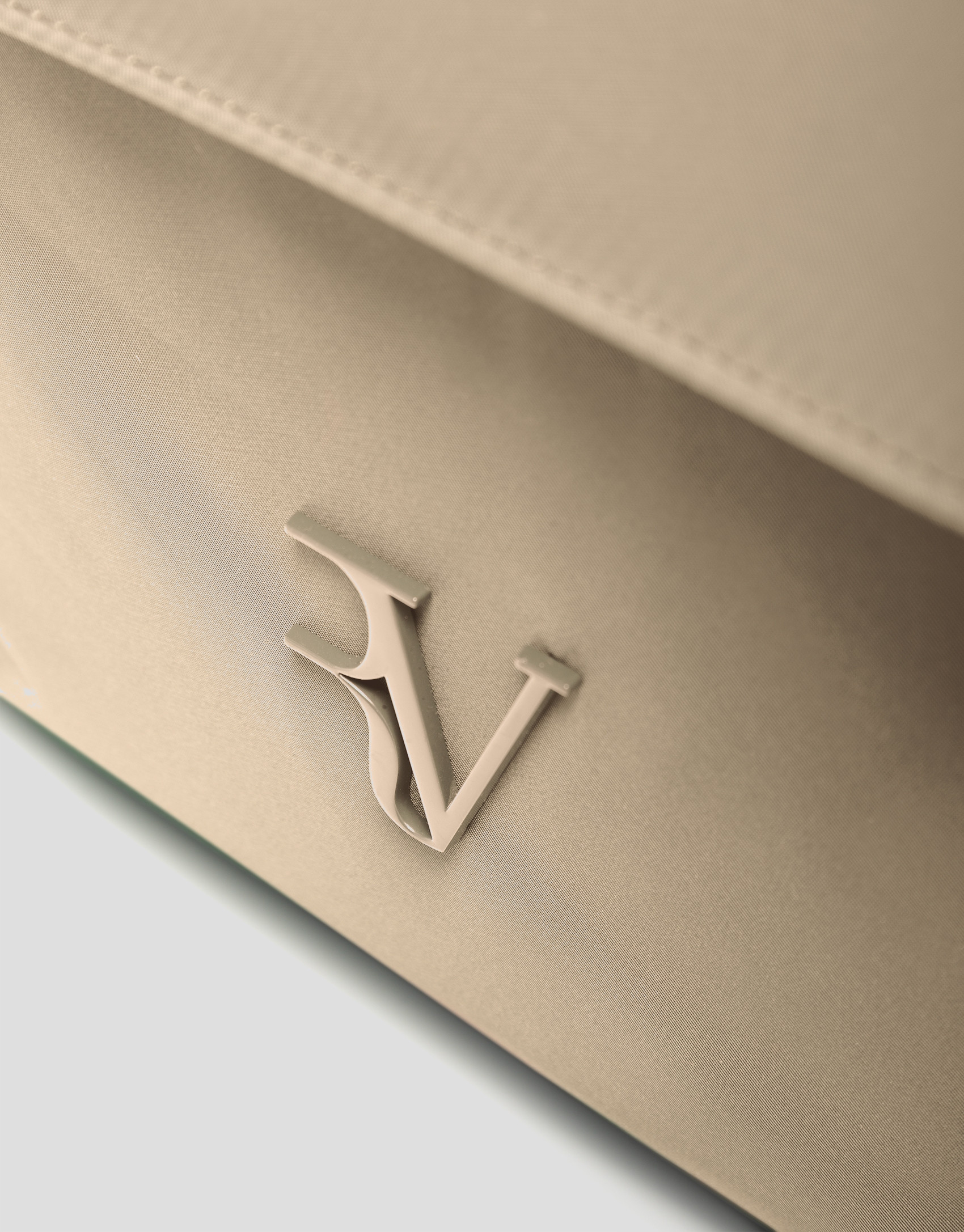 Violeta backpack in beige nylon - Gift Guide | Roberto Verino