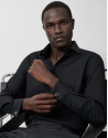 Slim fit black dress shirt with twin cuffs | Roberto Verino