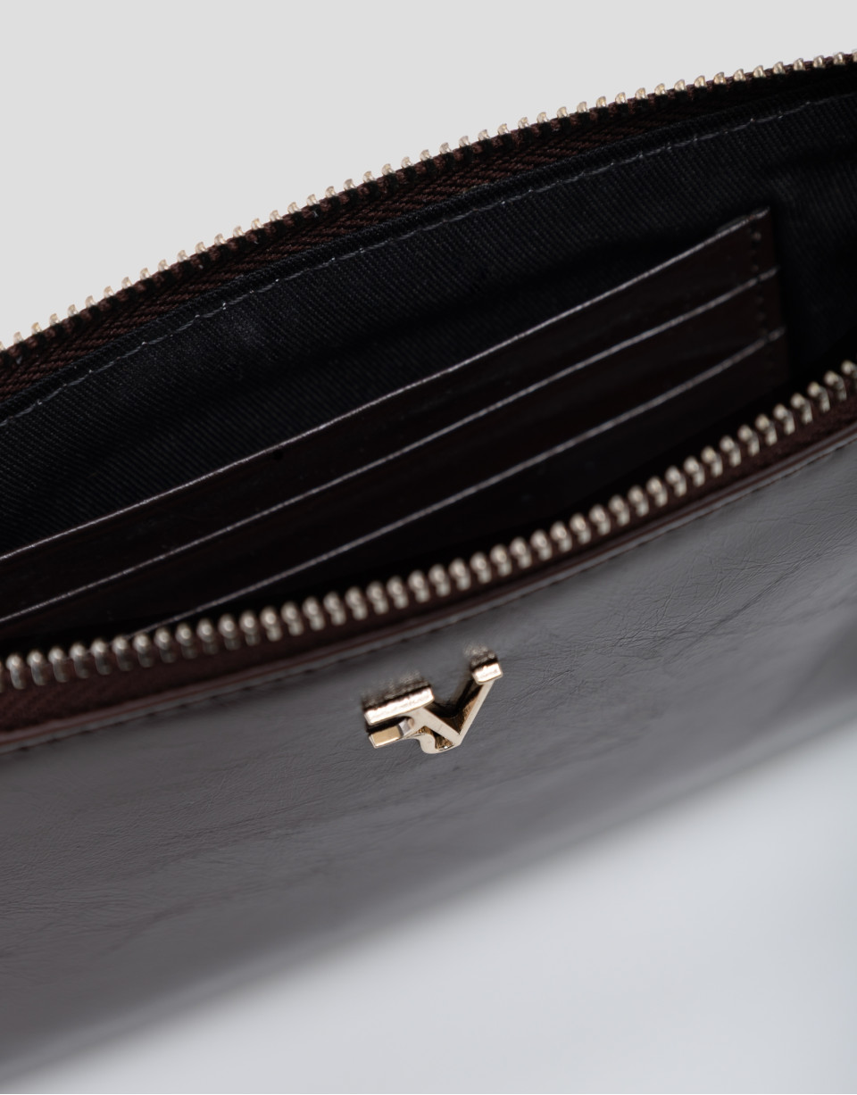 Margot burgundy crackled leather chain wallet | Roberto Verino