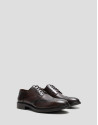 Zapato en piel marrón estilo blucher picados | Roberto Verino