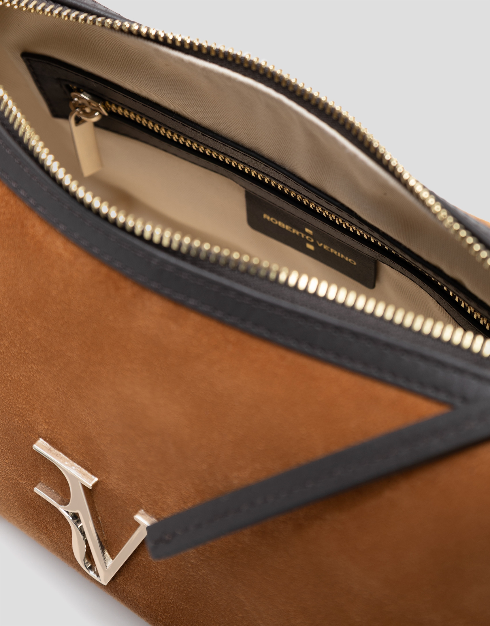 Bolso de hombro Margot ante marrón | Roberto Verino